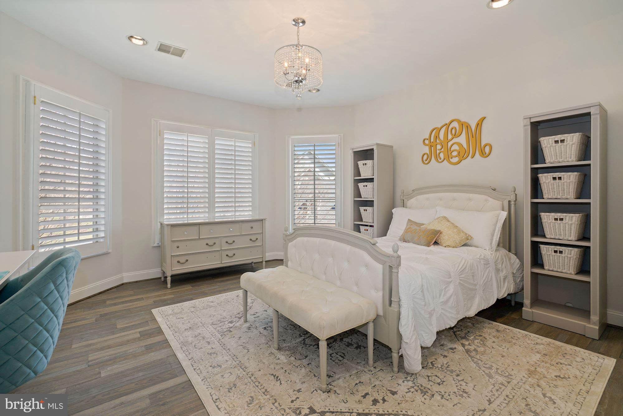 AVENEL - Residential