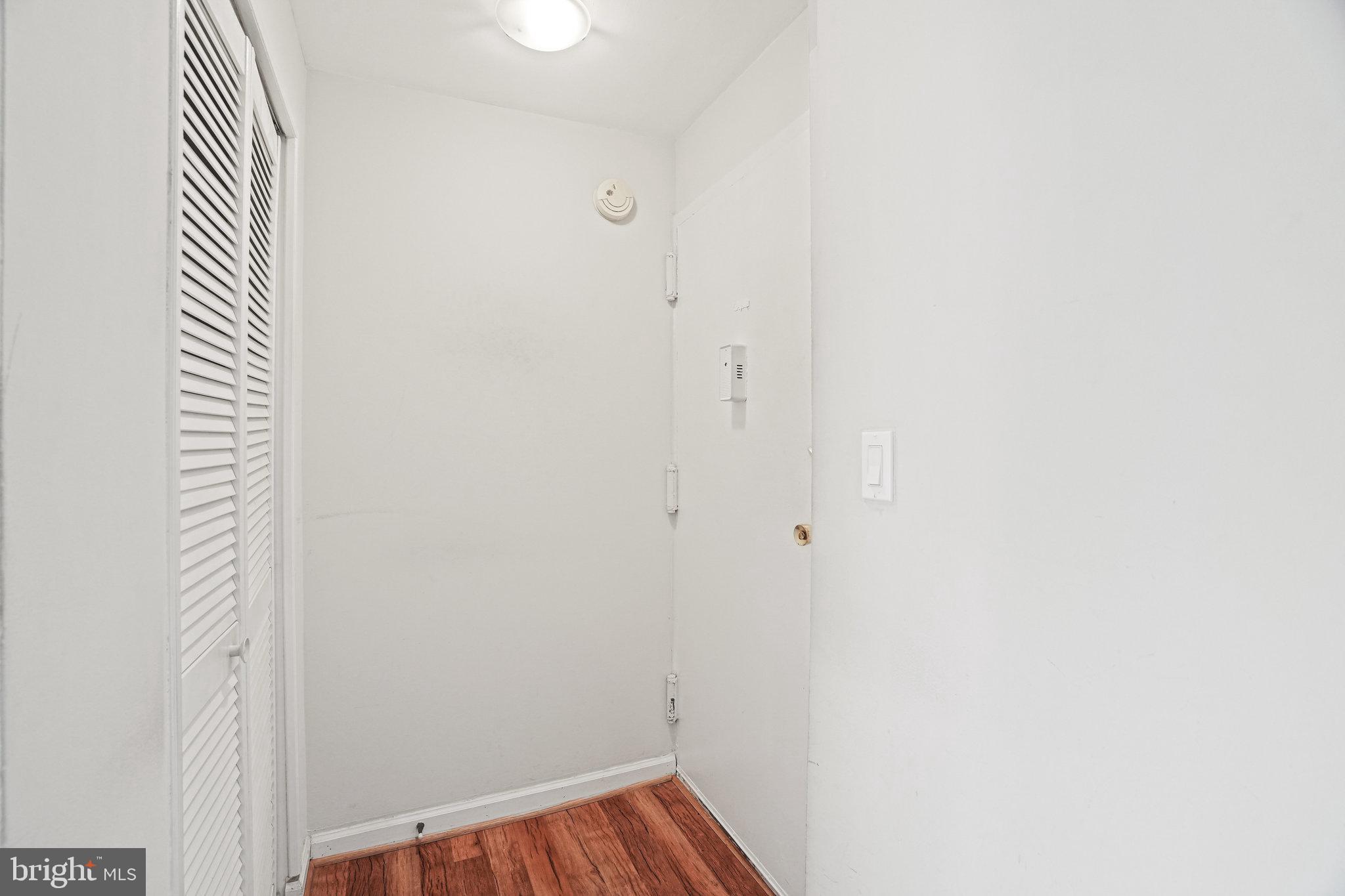 NORMANDIE ON THE LAKE II - Residential