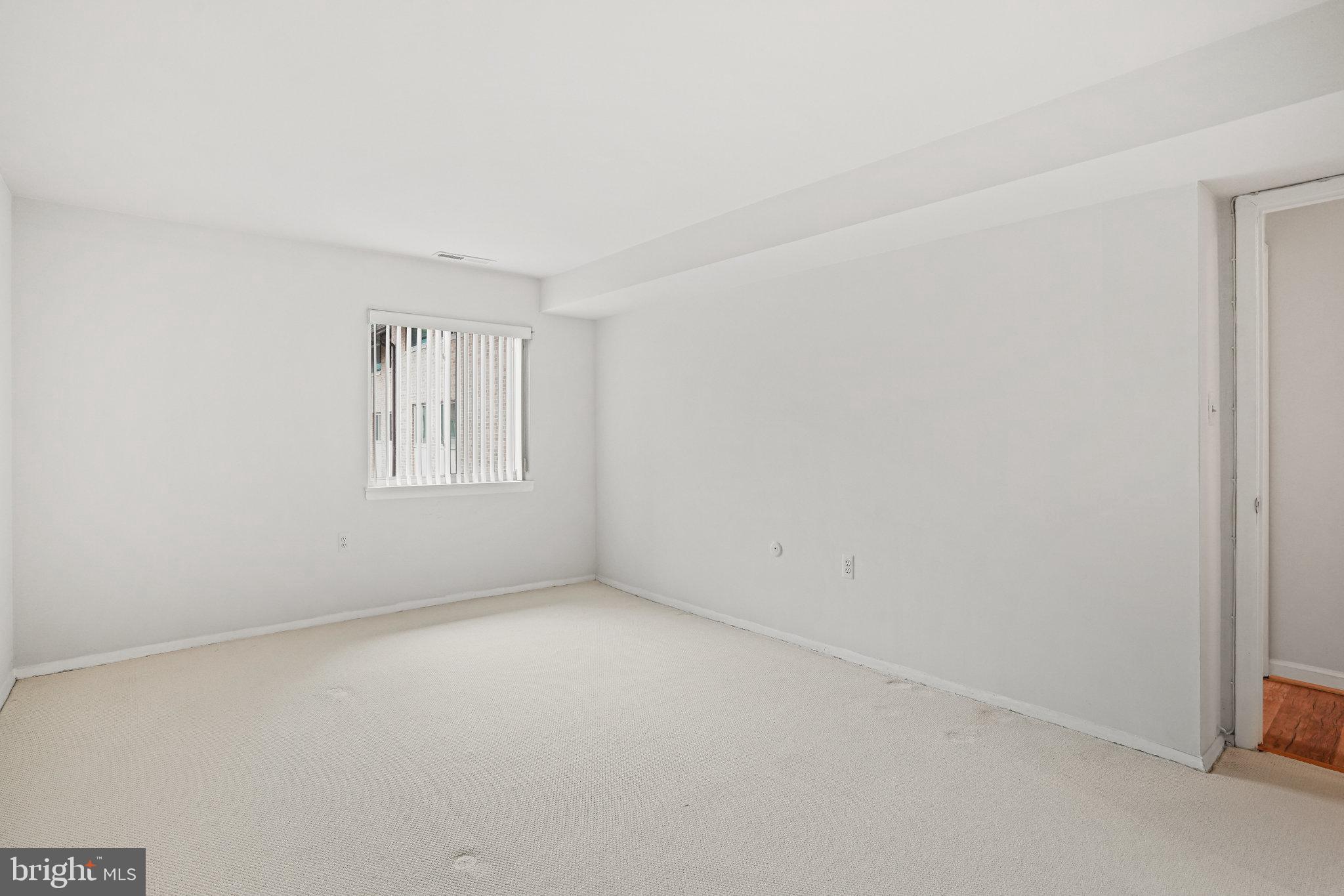 NORMANDIE ON THE LAKE II - Residential