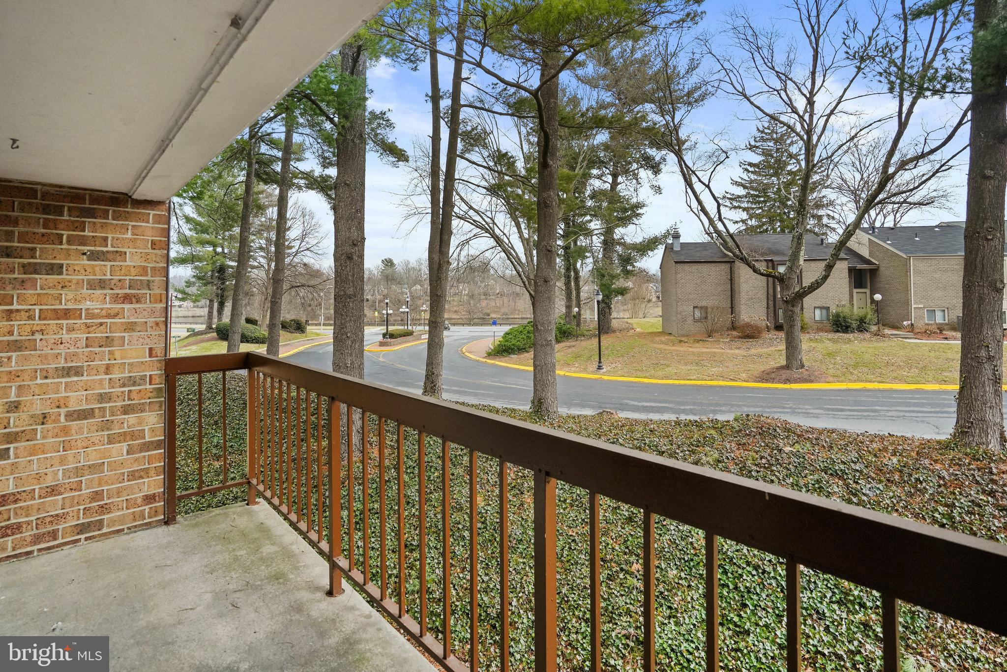 NORMANDIE ON THE LAKE II - Residential