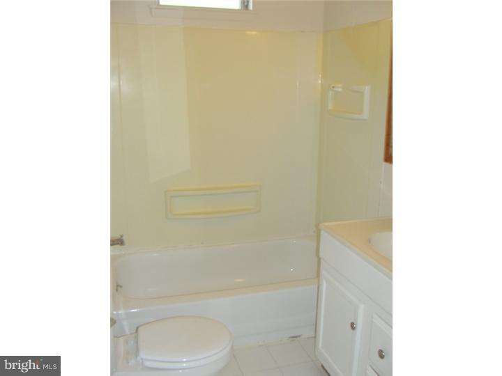 BRIDESBURG - Residential Lease