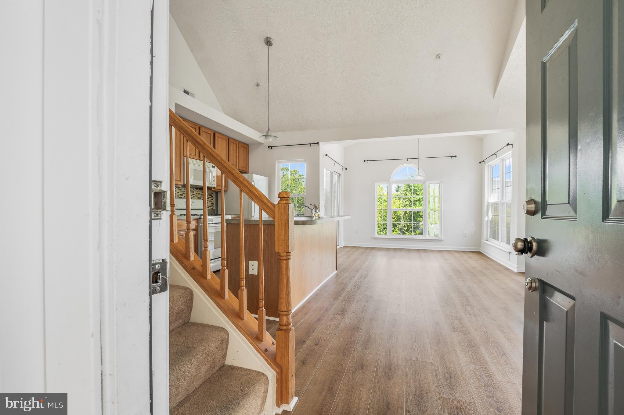 9810 FEATHERTREE TERRACE 21