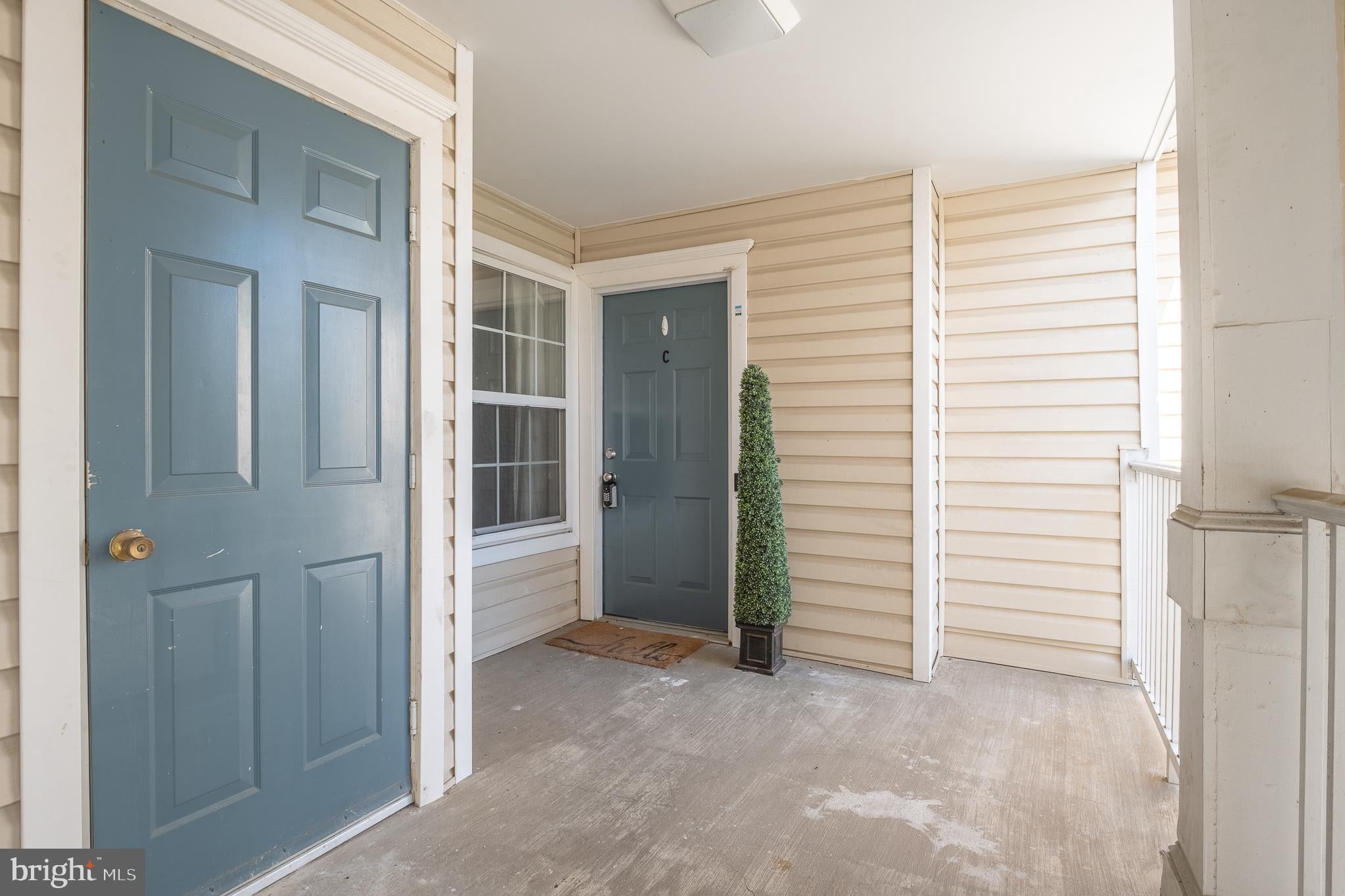 9810 FEATHERTREE TERRACE 21
