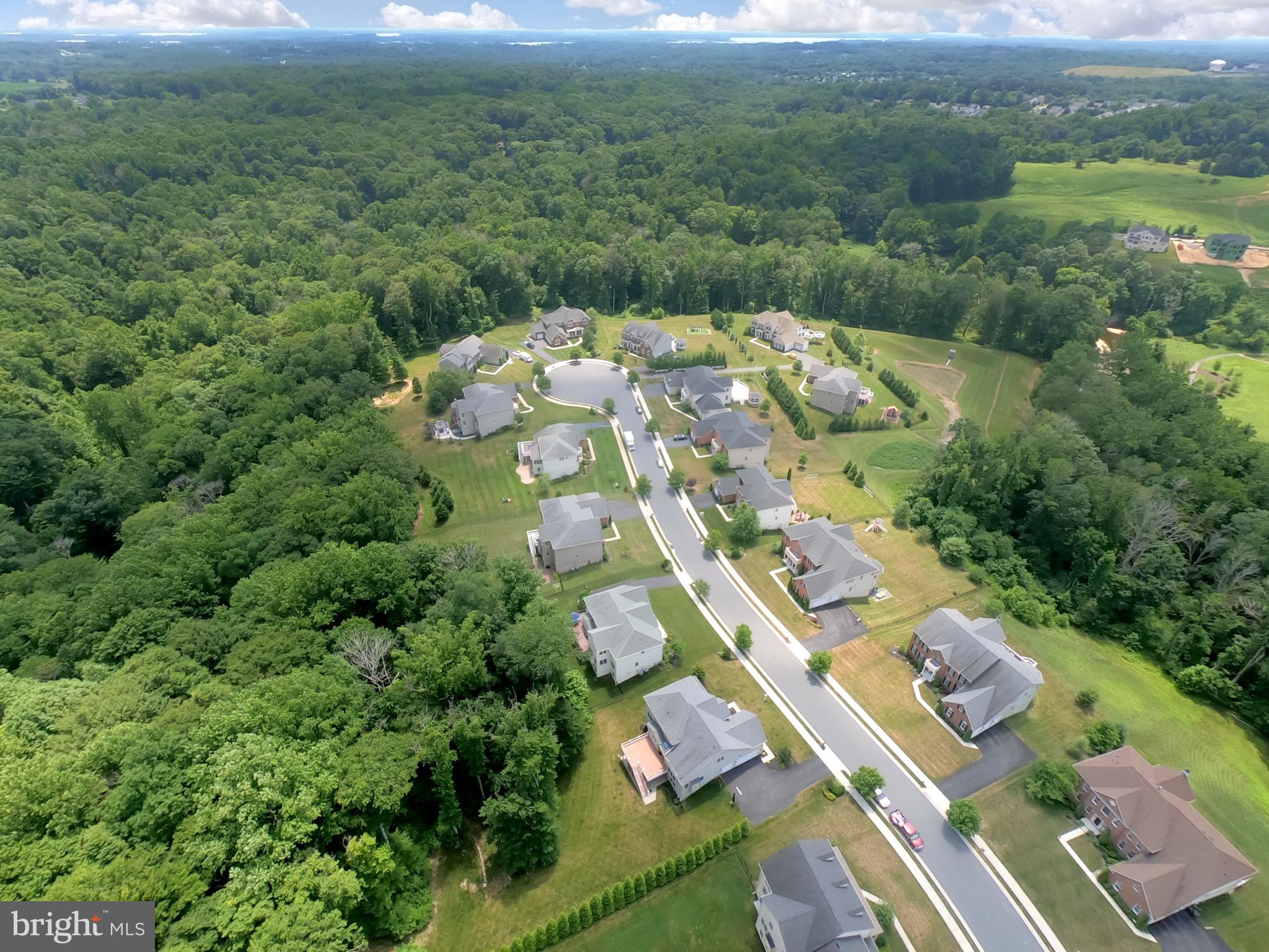 THE ESTATES AT CEDARDAY - Residential