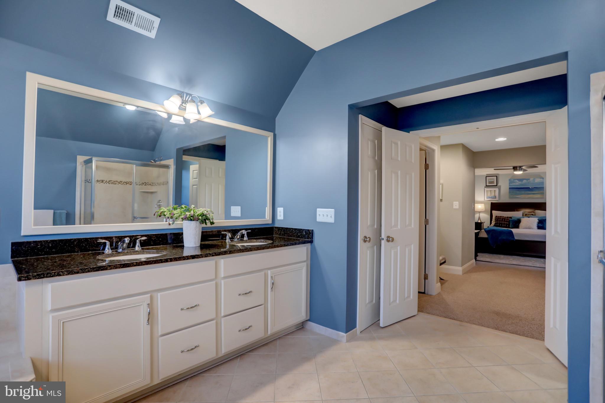 THE ESTATES AT CEDARDAY - Residential