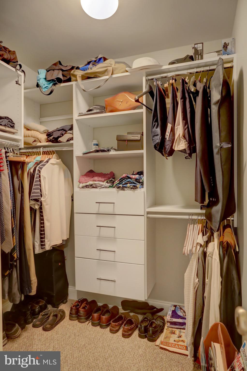 THE ESTATES AT CEDARDAY - Residential