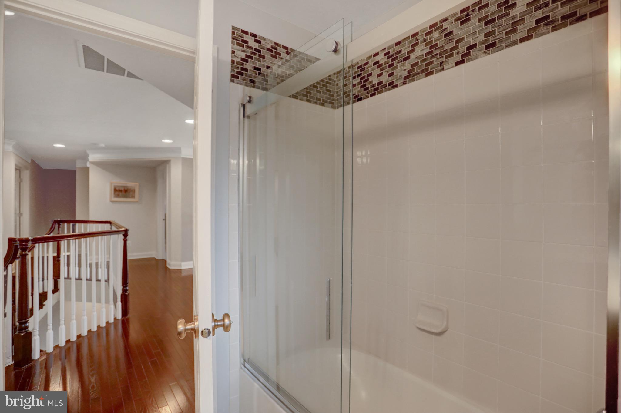 THE ESTATES AT CEDARDAY - Residential