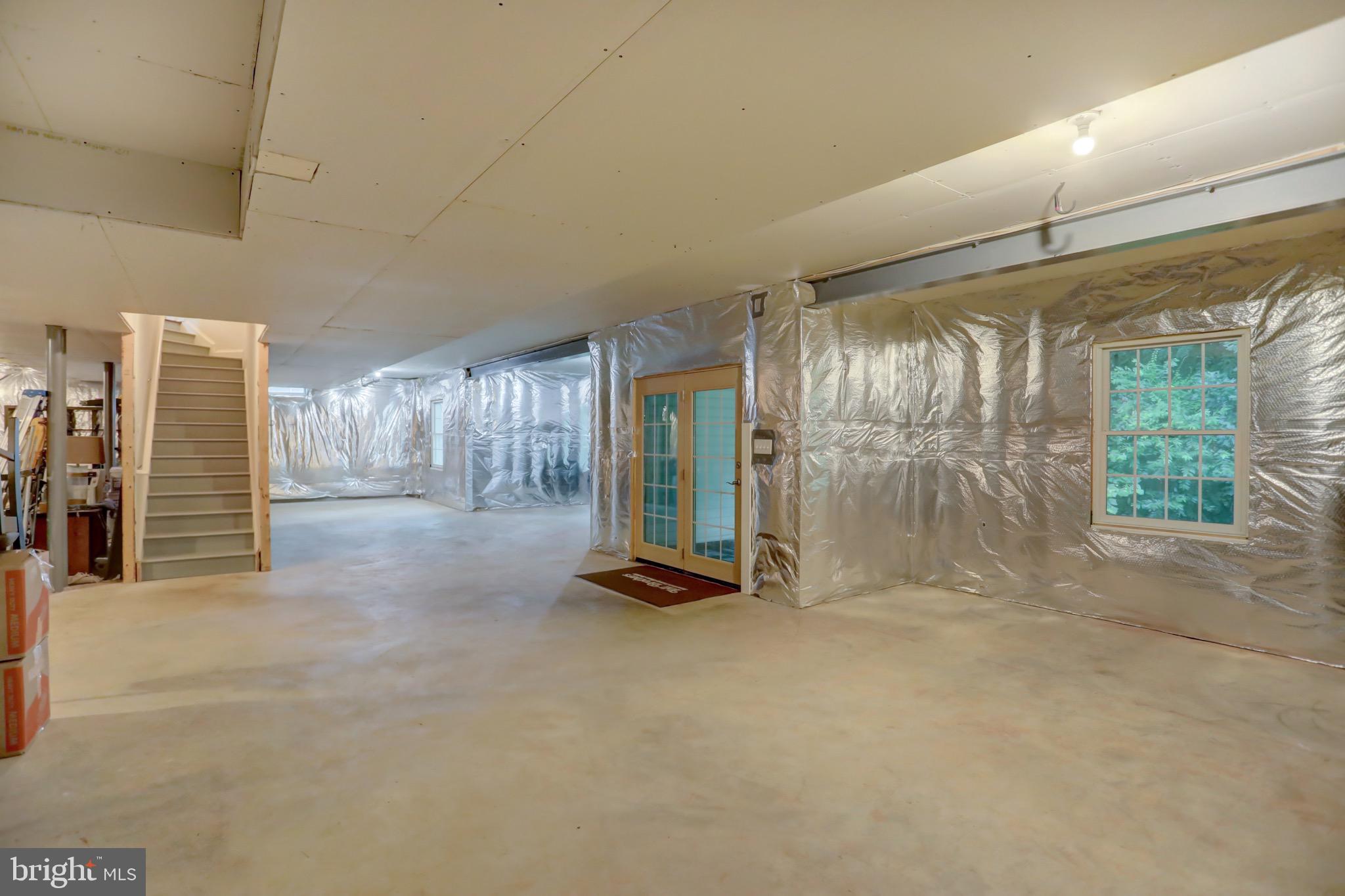 THE ESTATES AT CEDARDAY - Residential