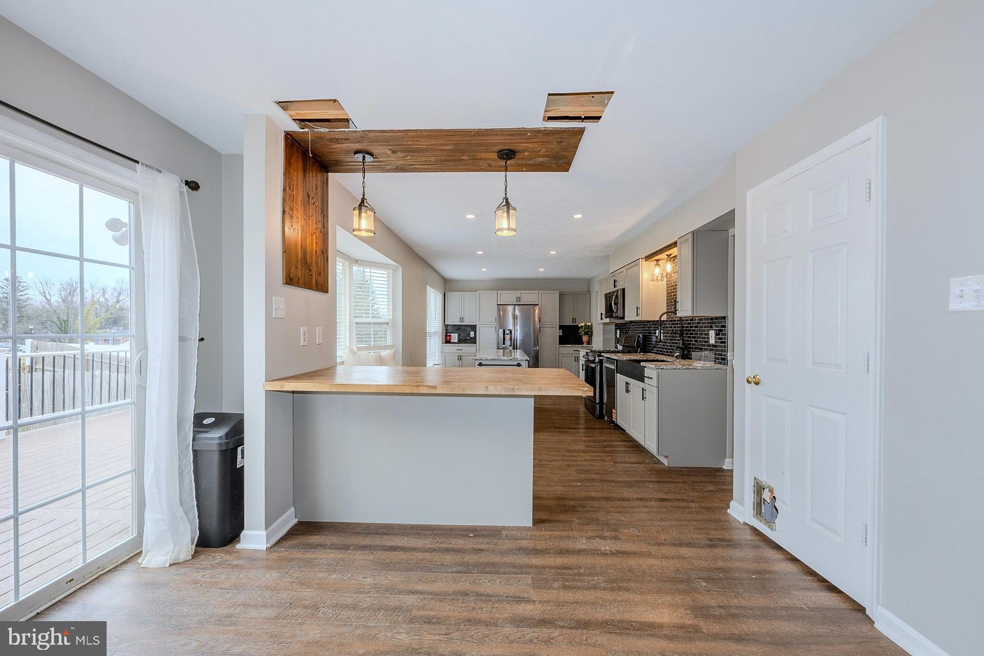 FURNACE HILLS - Residential