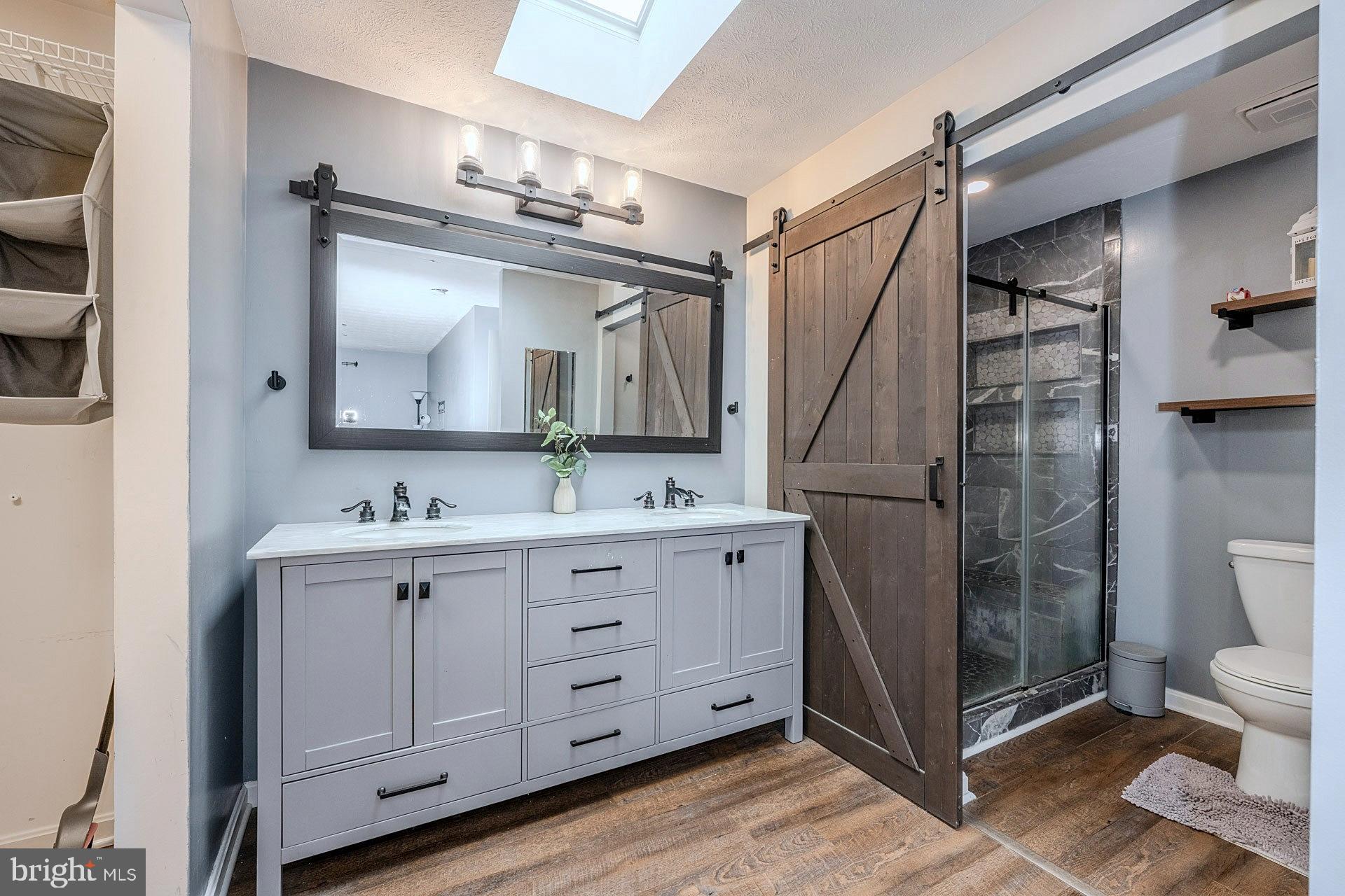 FURNACE HILLS - Residential