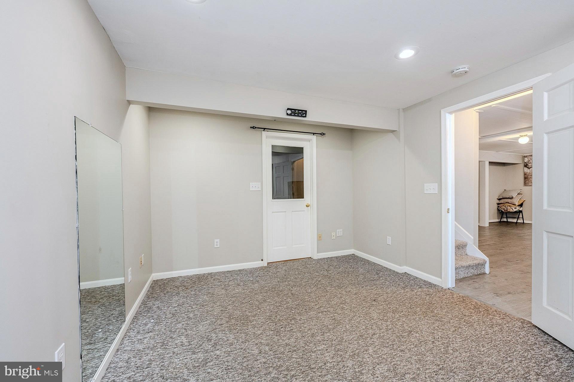 FURNACE HILLS - Residential