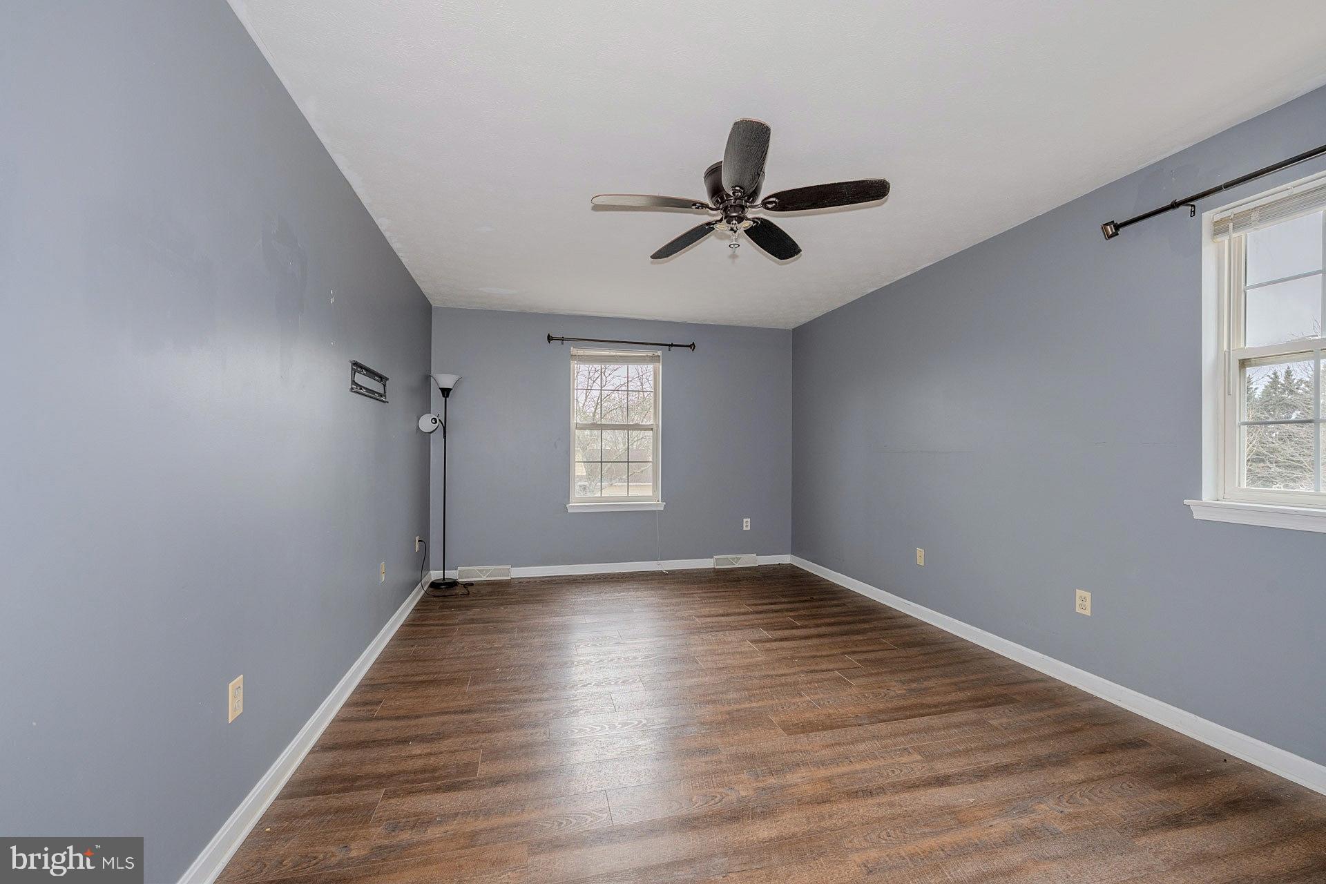 FURNACE HILLS - Residential