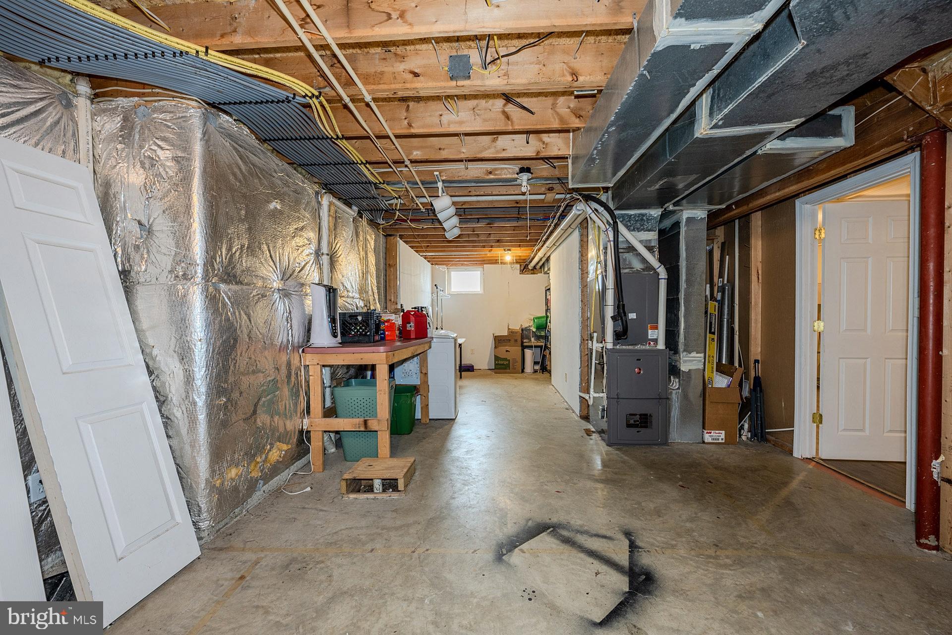 FURNACE HILLS - Residential