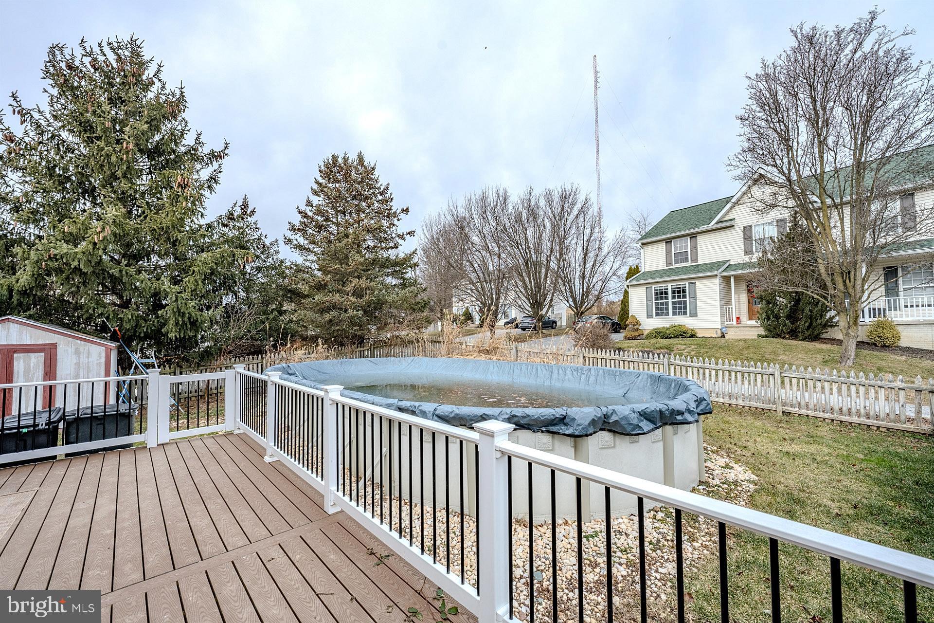 FURNACE HILLS - Residential