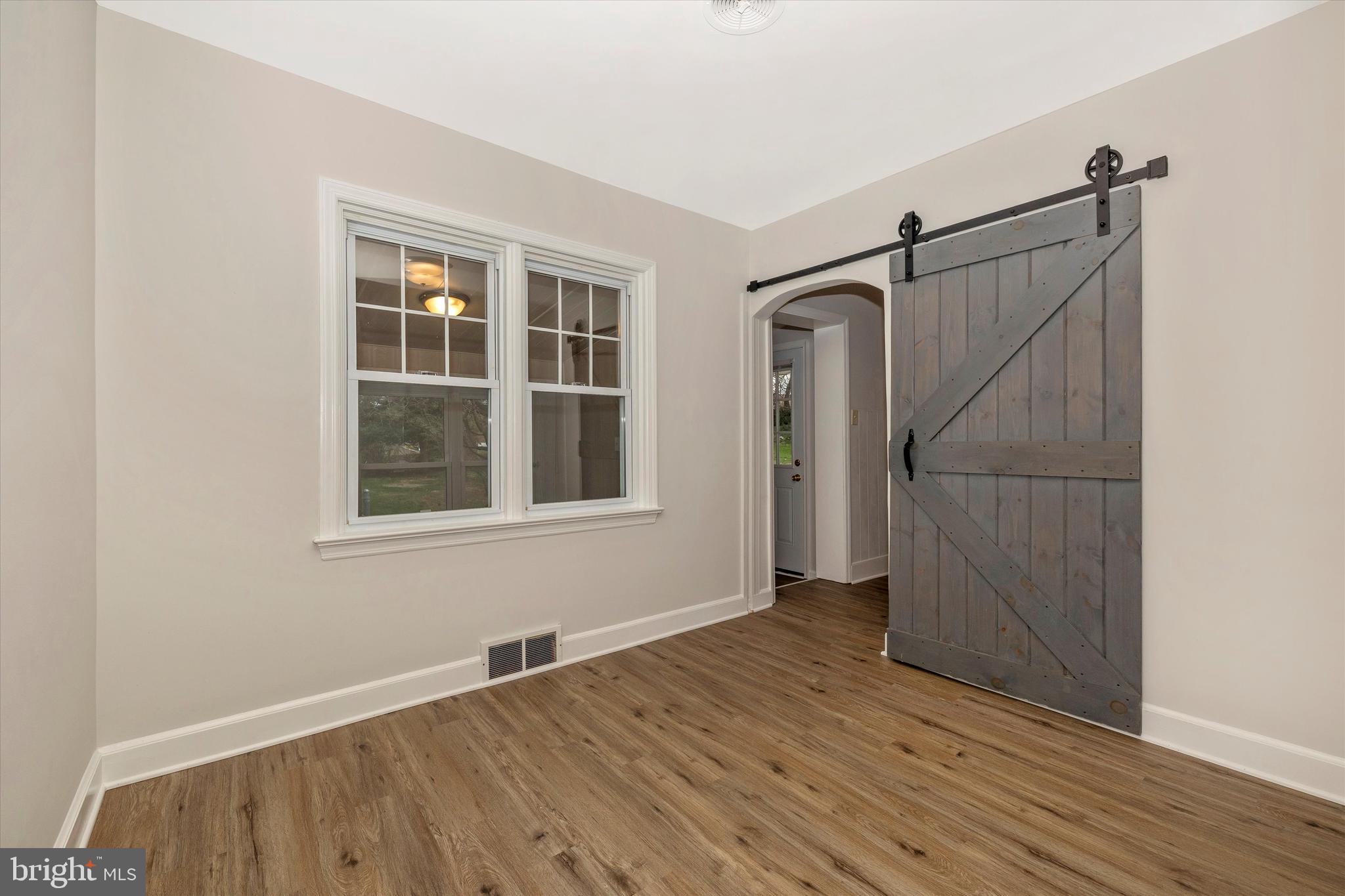 HAGERSTOWN - Residential