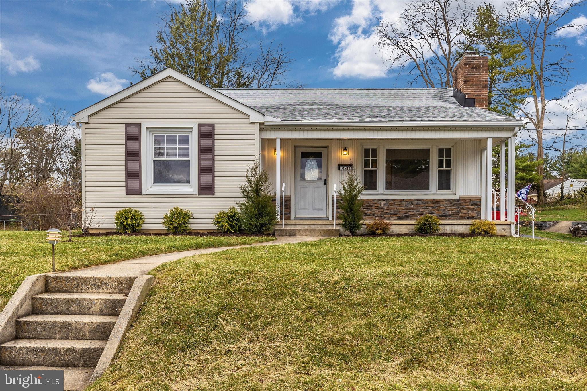 HAGERSTOWN - Residential