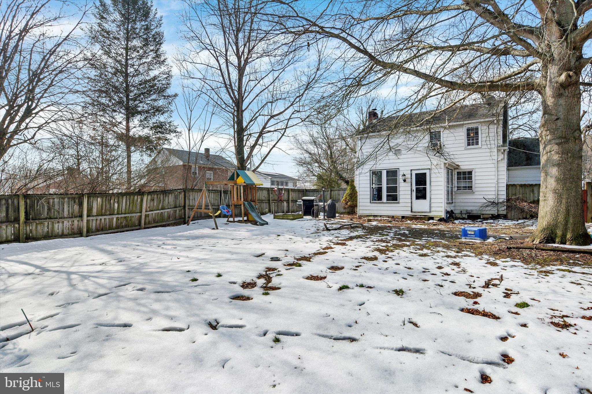 SILVER SPRING TWP - Residential