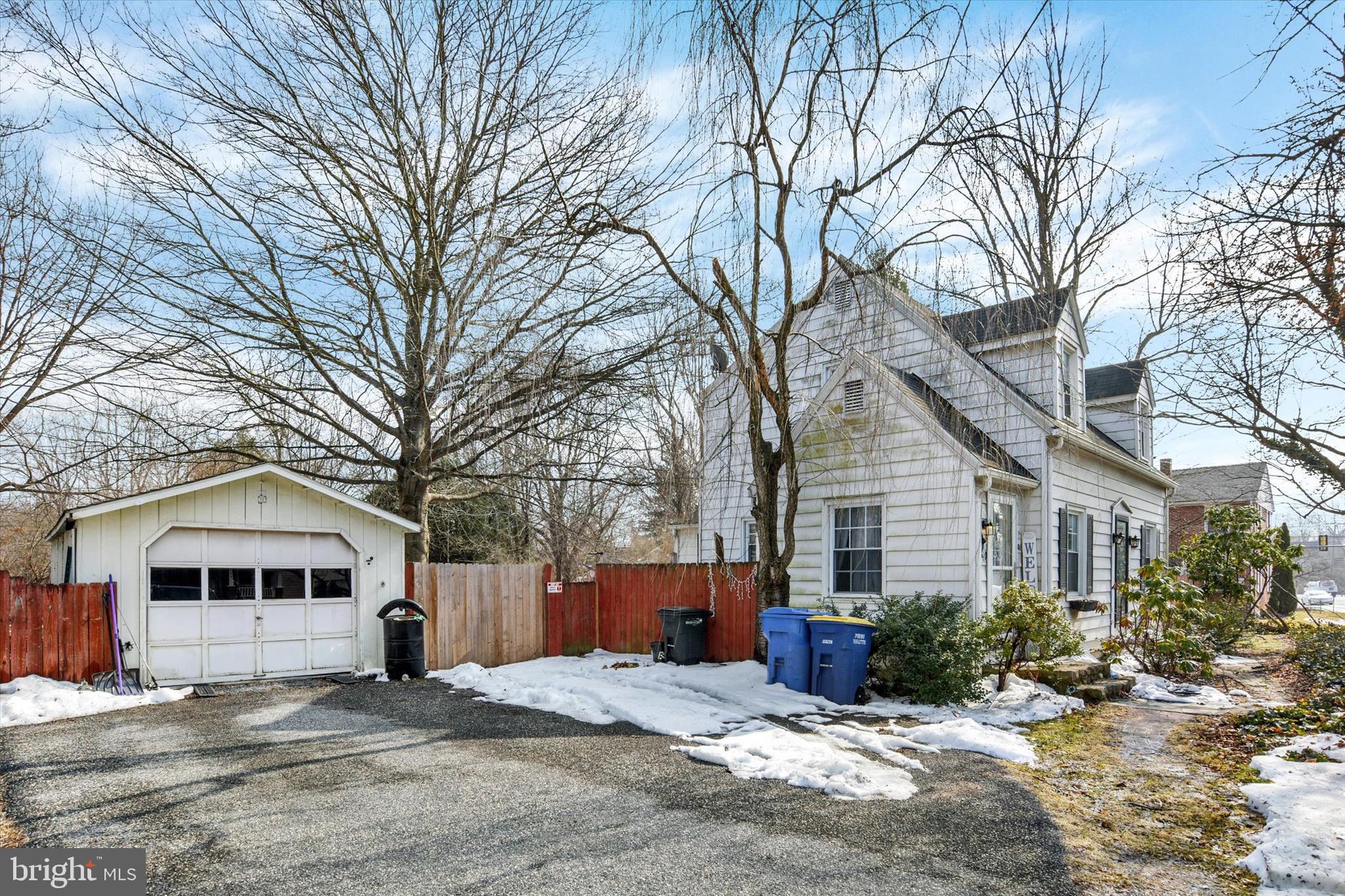 SILVER SPRING TWP - Residential