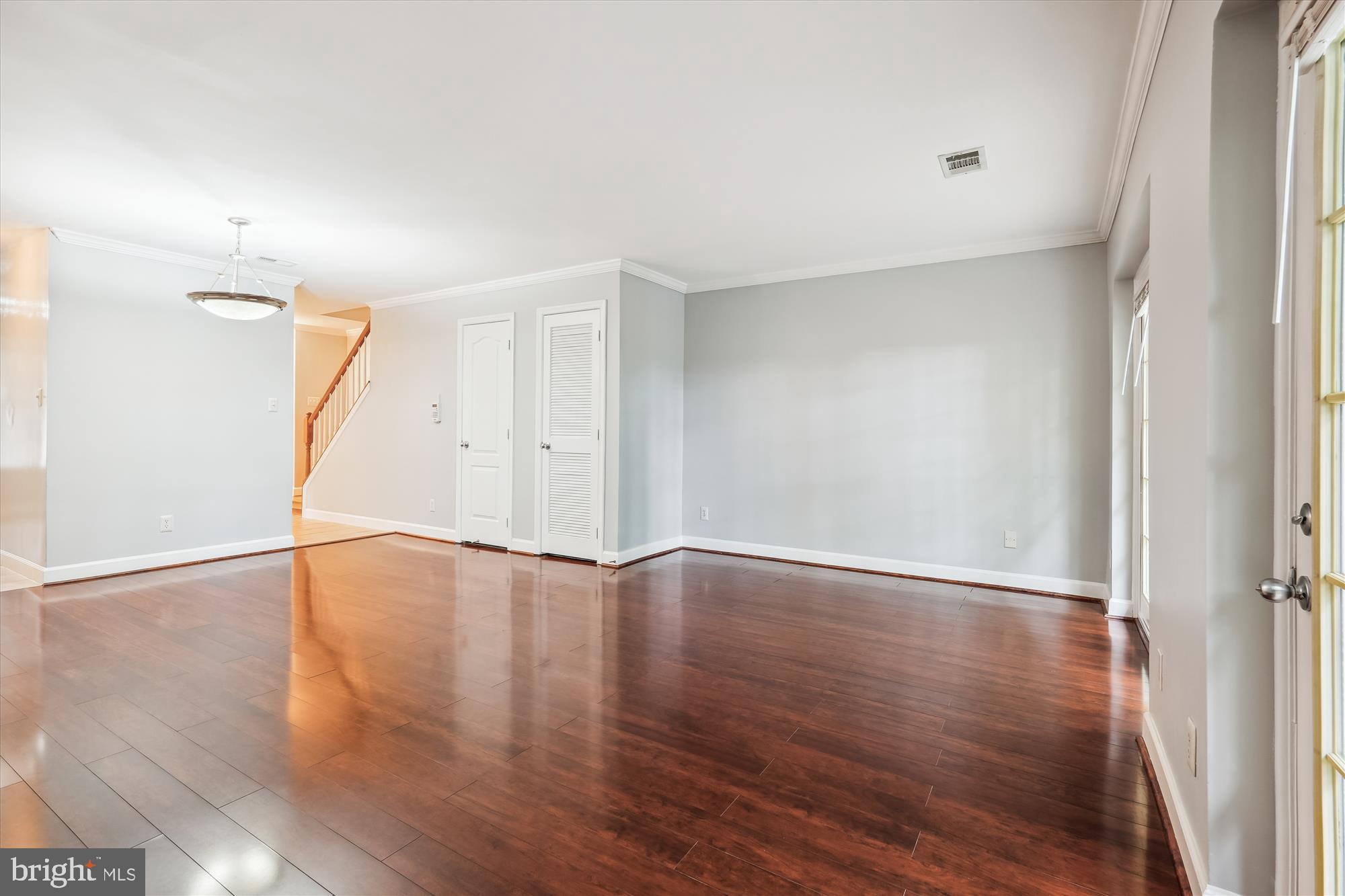 MONTGOMERY CHASE - Residential Lease