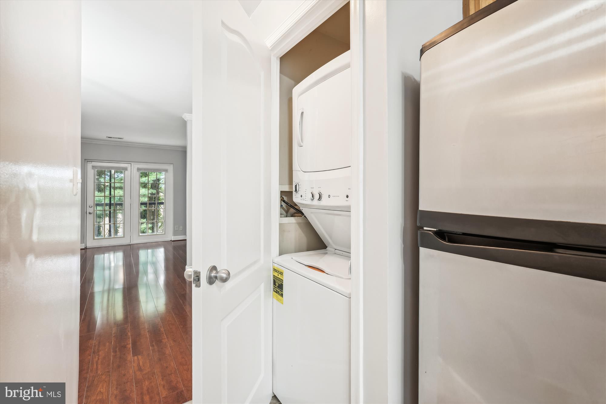 MONTGOMERY CHASE - Residential Lease