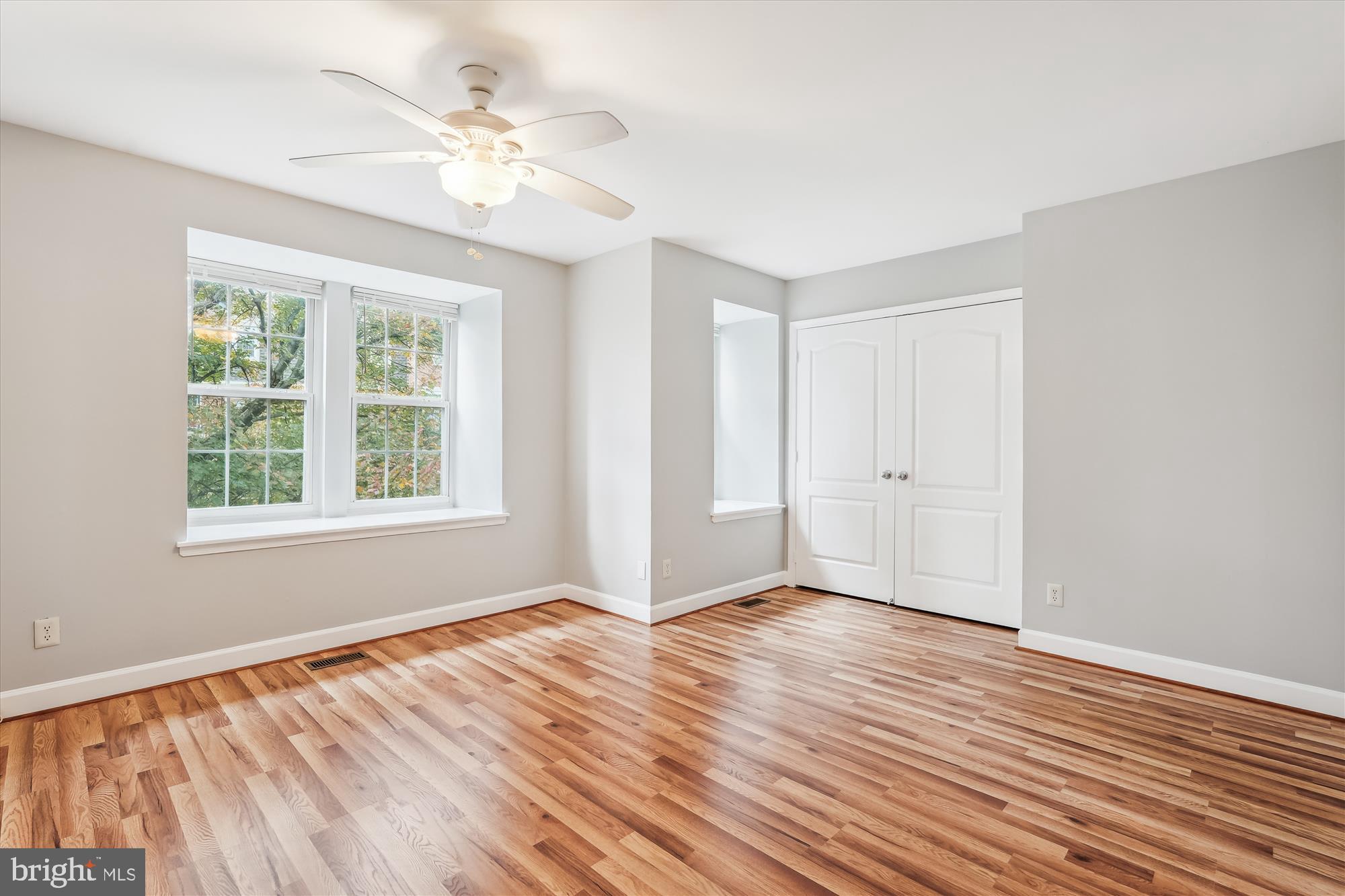 MONTGOMERY CHASE - Residential Lease