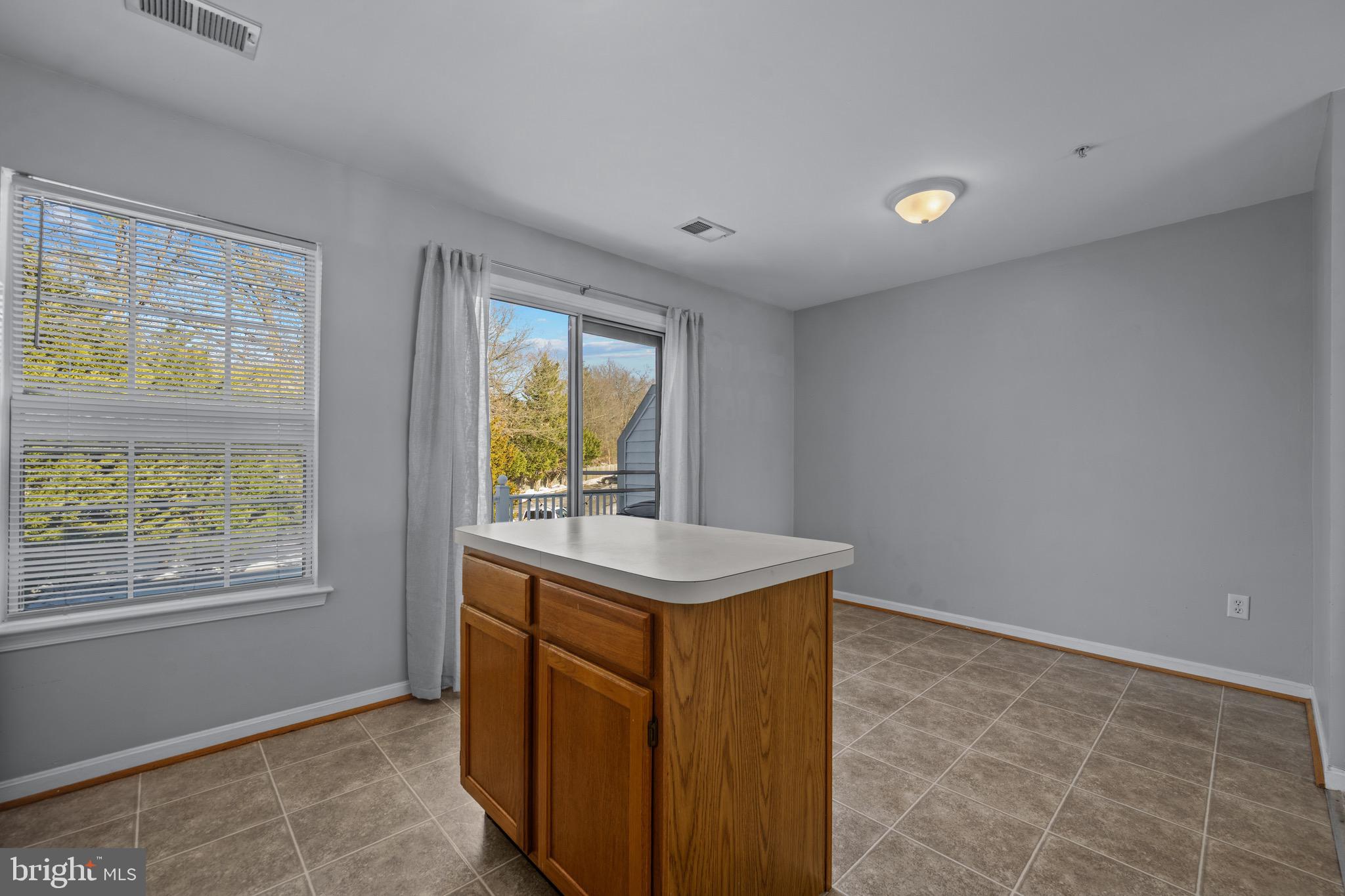 CEDAR GROVE - Residential