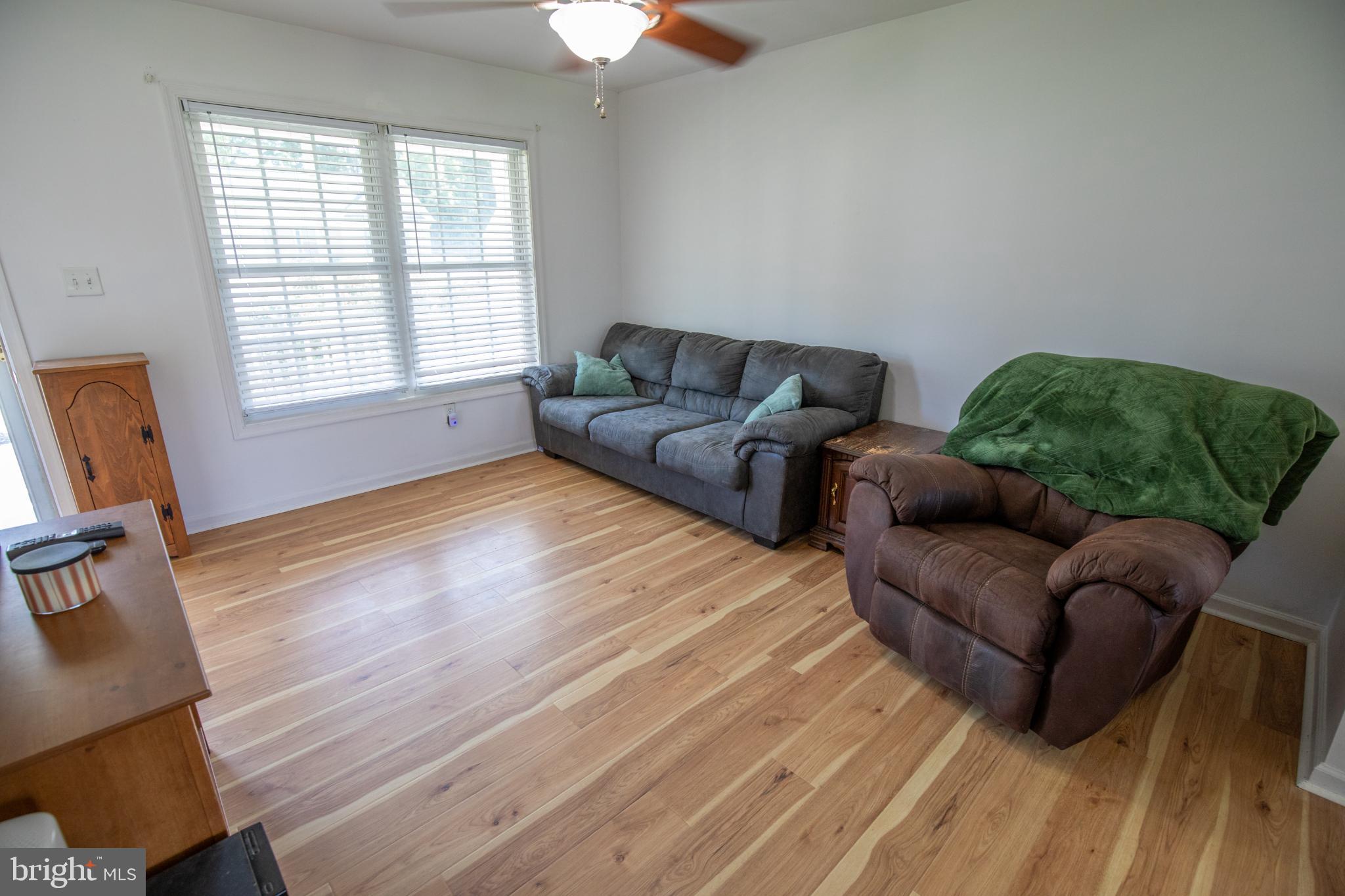 PINE GROVE ESTATES - Residential