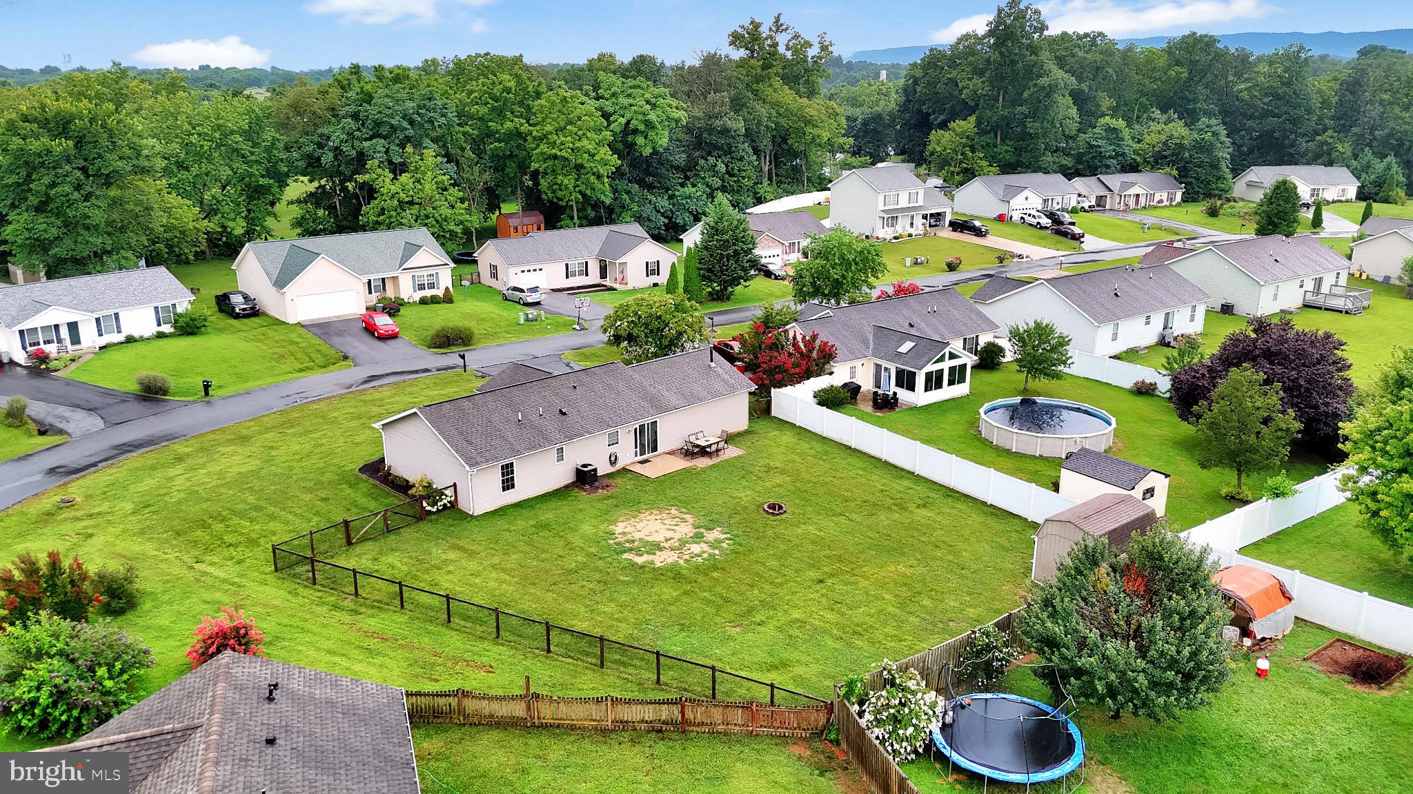 PINE GROVE ESTATES - Residential