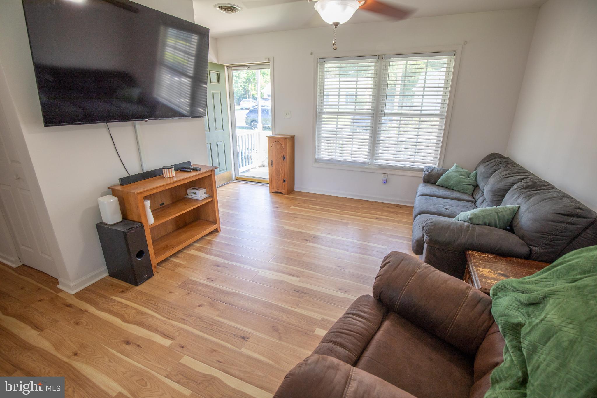 PINE GROVE ESTATES - Residential