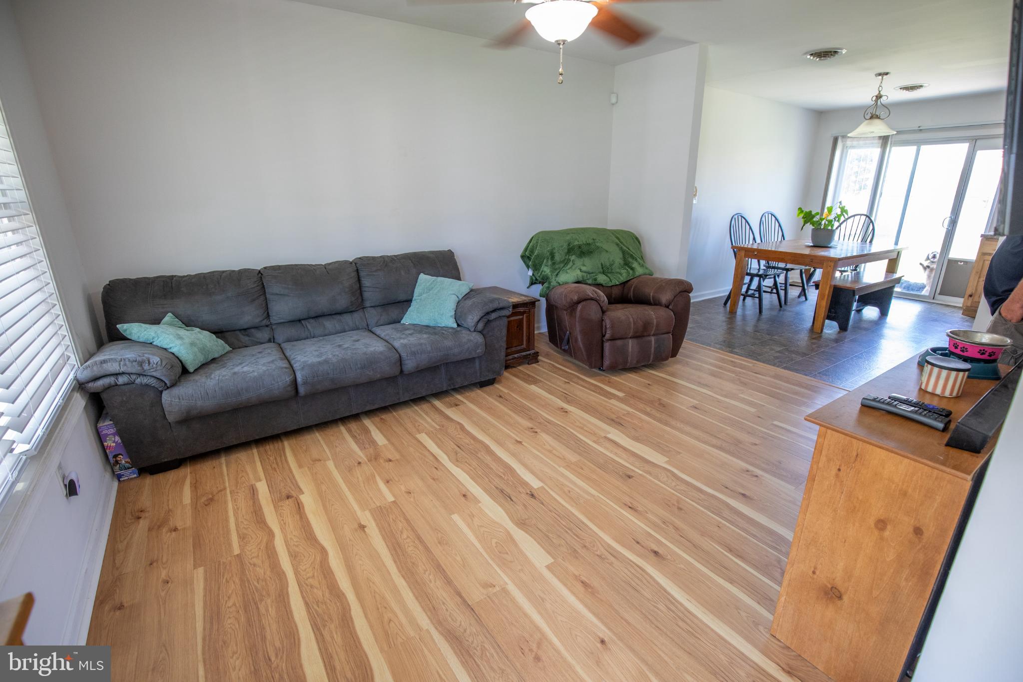 PINE GROVE ESTATES - Residential