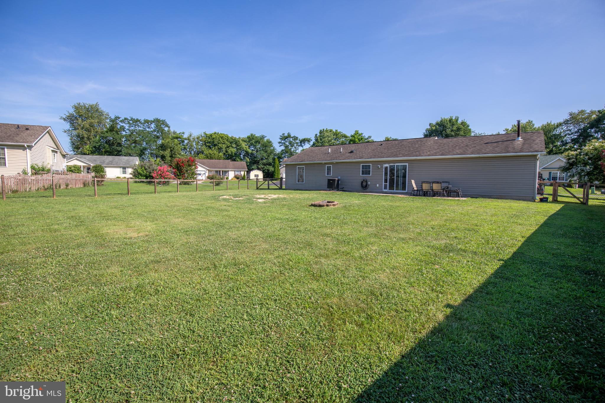 PINE GROVE ESTATES - Residential