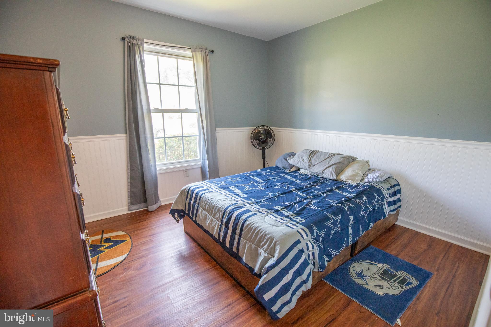 PINE GROVE ESTATES - Residential