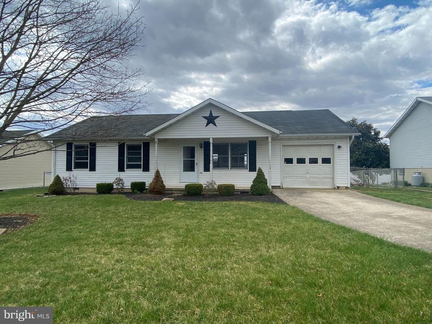 Spacious rancher in nice neighborhood, near all shopping centers and stores. This is a very well maintained 3 Bedroom 1 bath rancher,  garage is a smaller garage with a den\study on back side of it. Fully fenced in back yard, home is clean and ready for your family. Pet may be considered case by case with a monthly pet fee. Income should be $4800.00, must pass background check and eviction check to qualify. Available January 1st, 2024. Must have a 24 hour notice to show, tenant occupied.