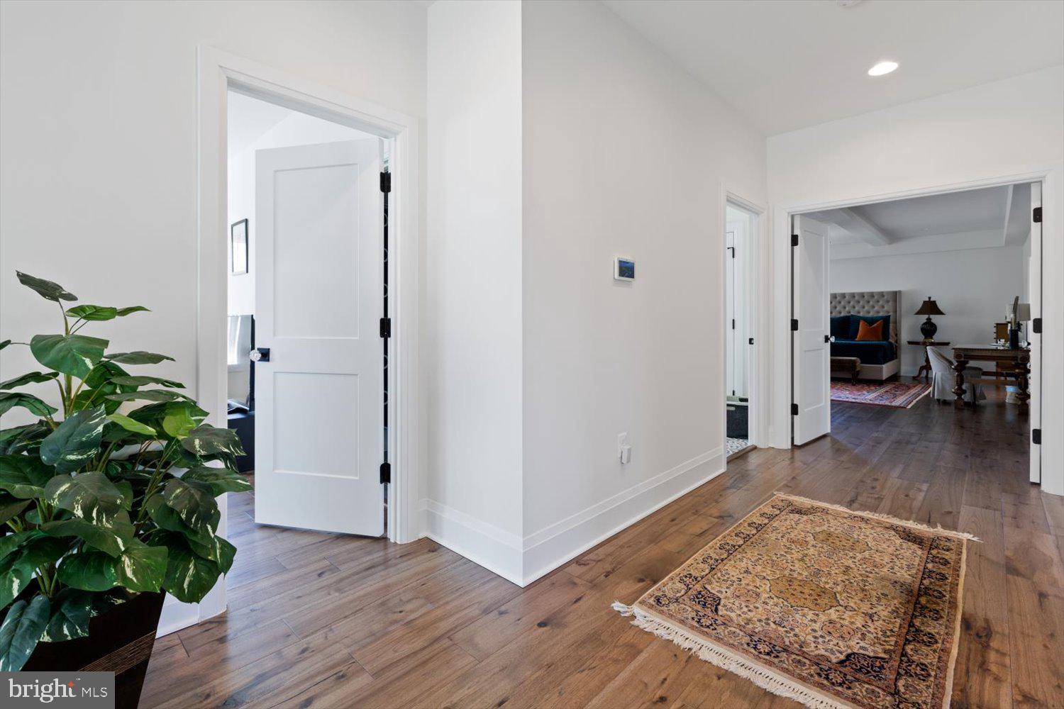 RUCKERS LANGLEY - Residential