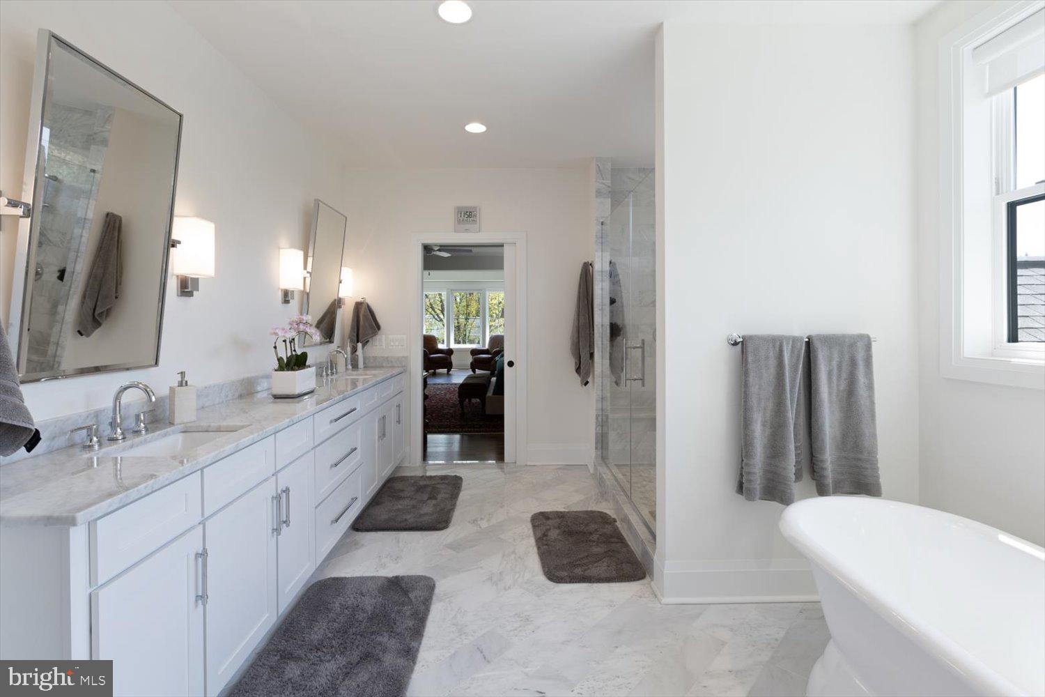 RUCKERS LANGLEY - Residential