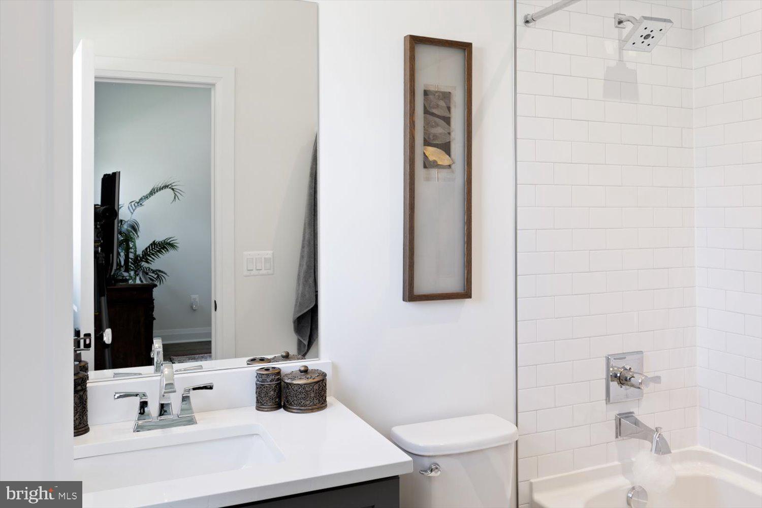 RUCKERS LANGLEY - Residential