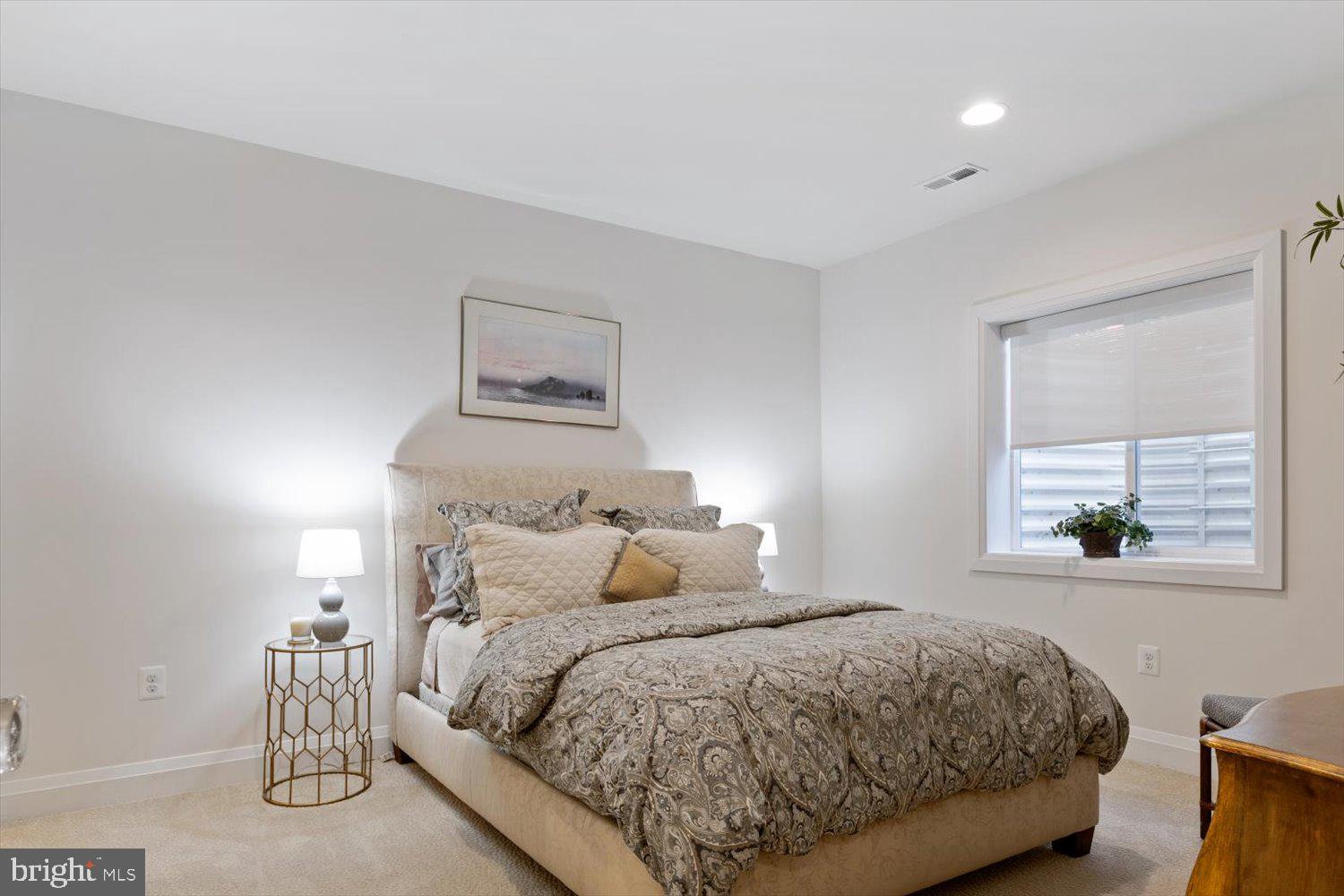 RUCKERS LANGLEY - Residential