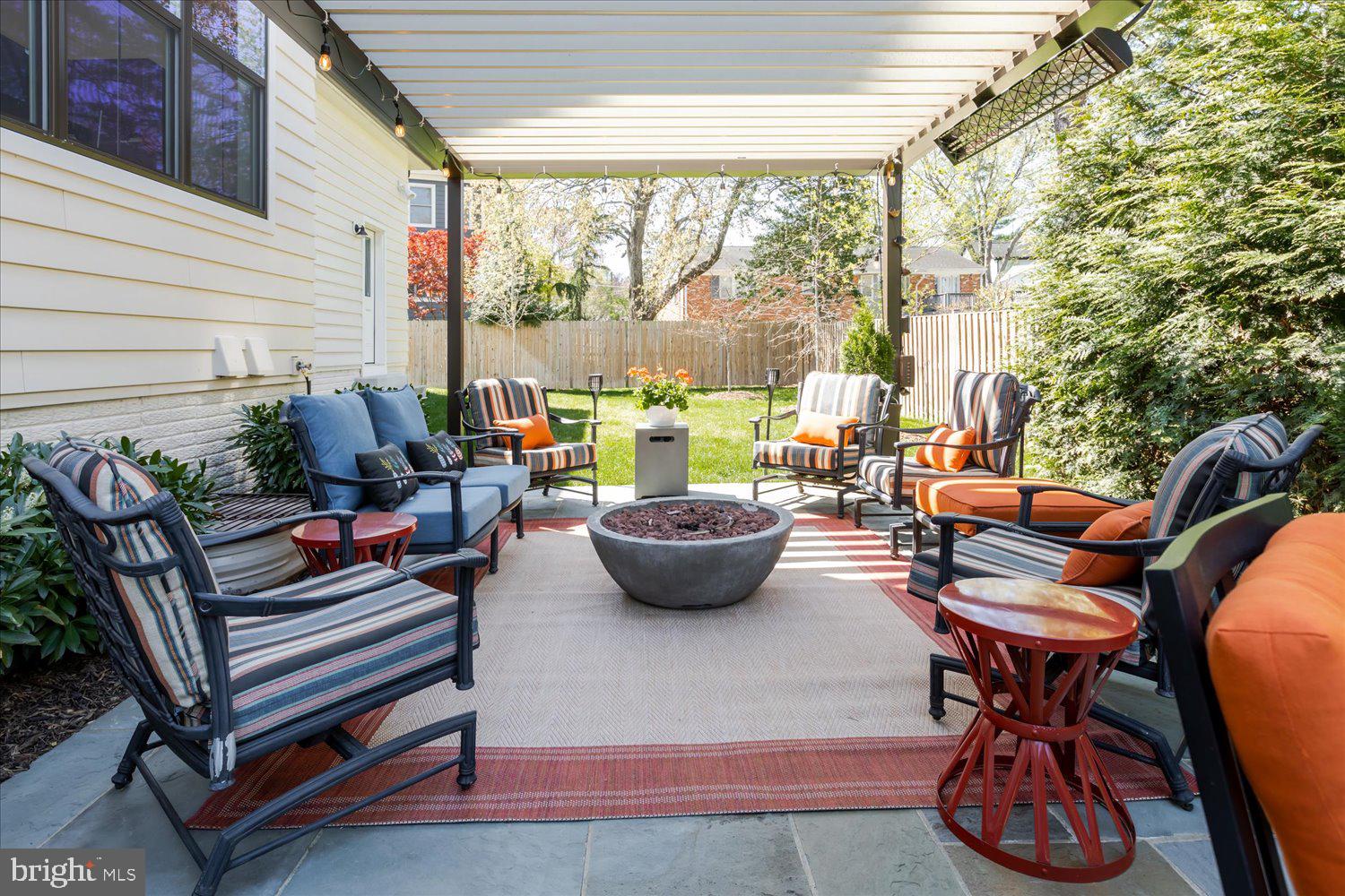 RUCKERS LANGLEY - Residential