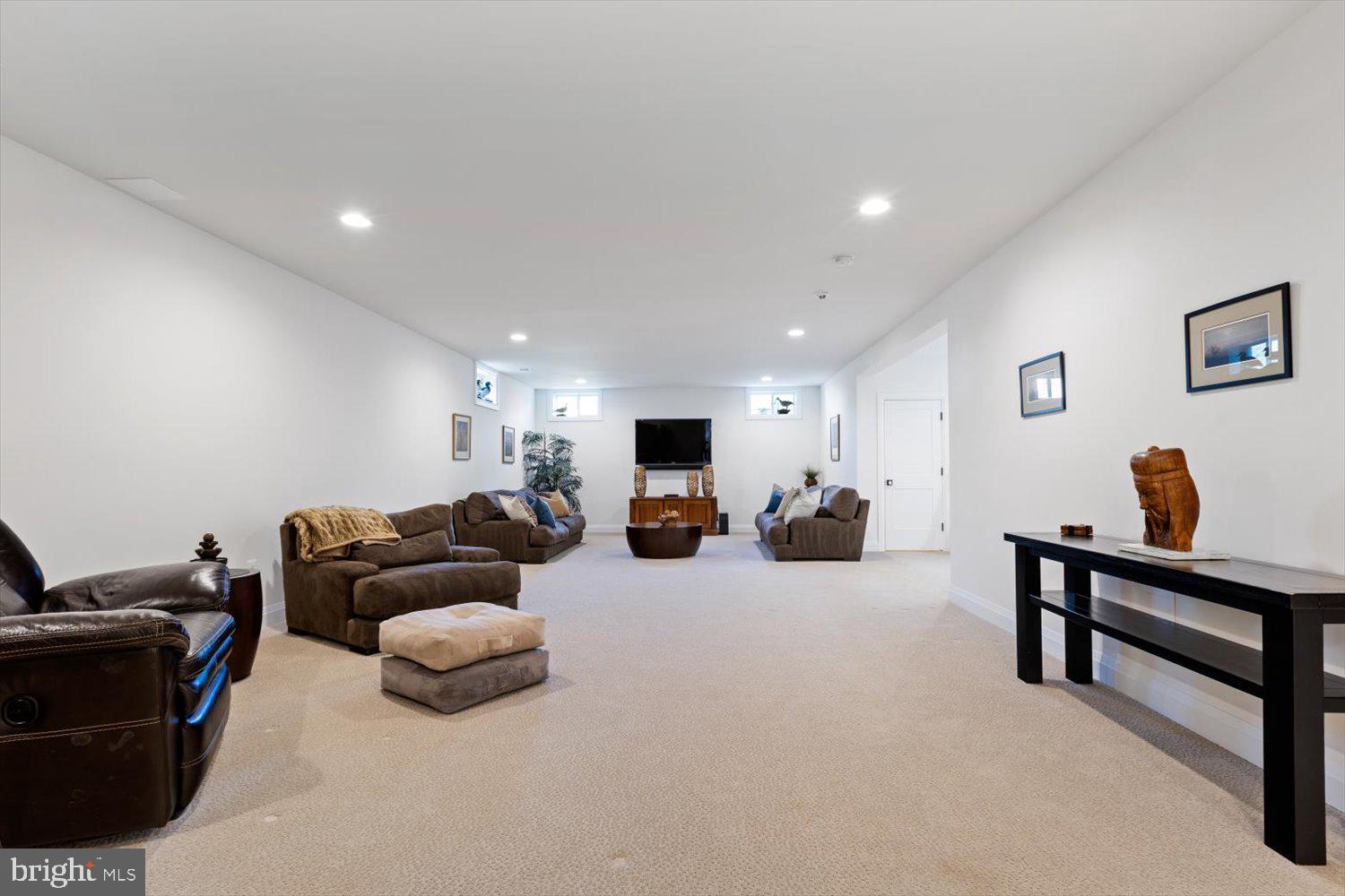 RUCKERS LANGLEY - Residential