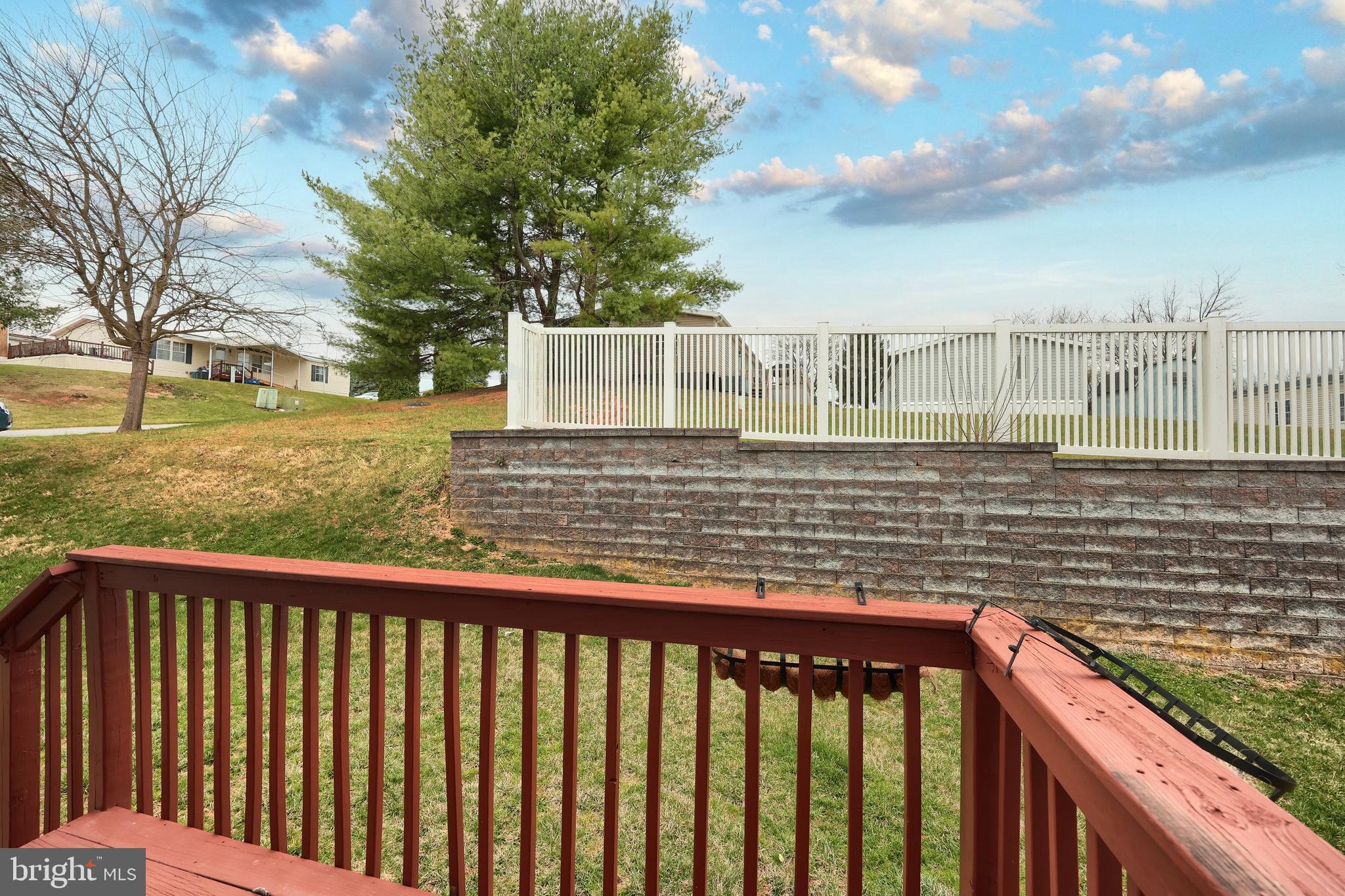 HUNT CLUB - Residential