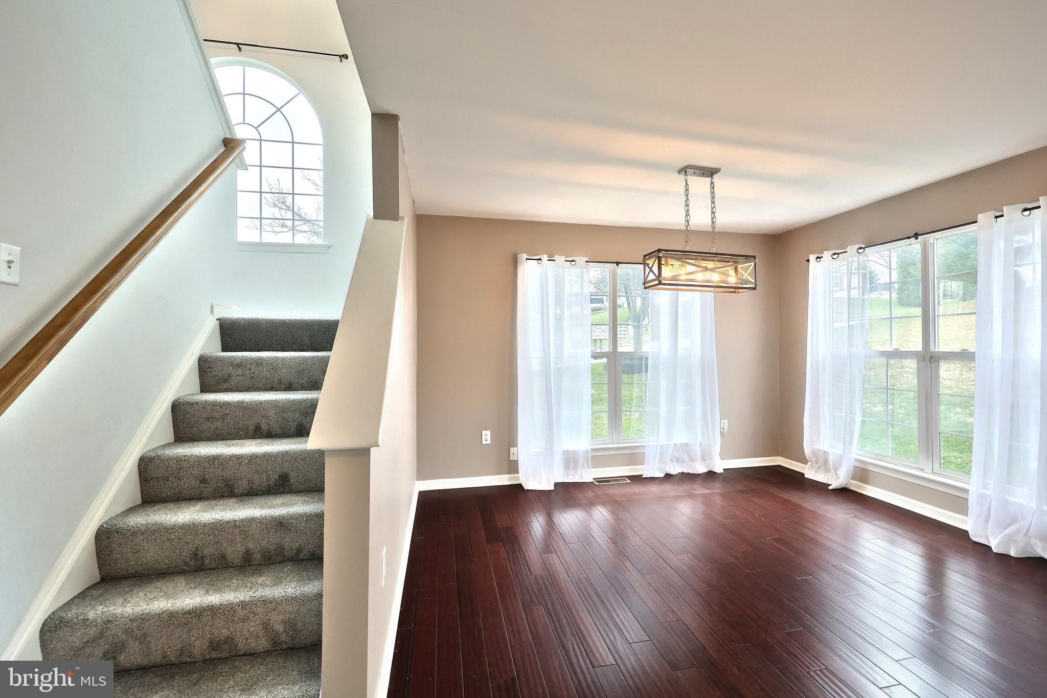 HUNT CLUB - Residential