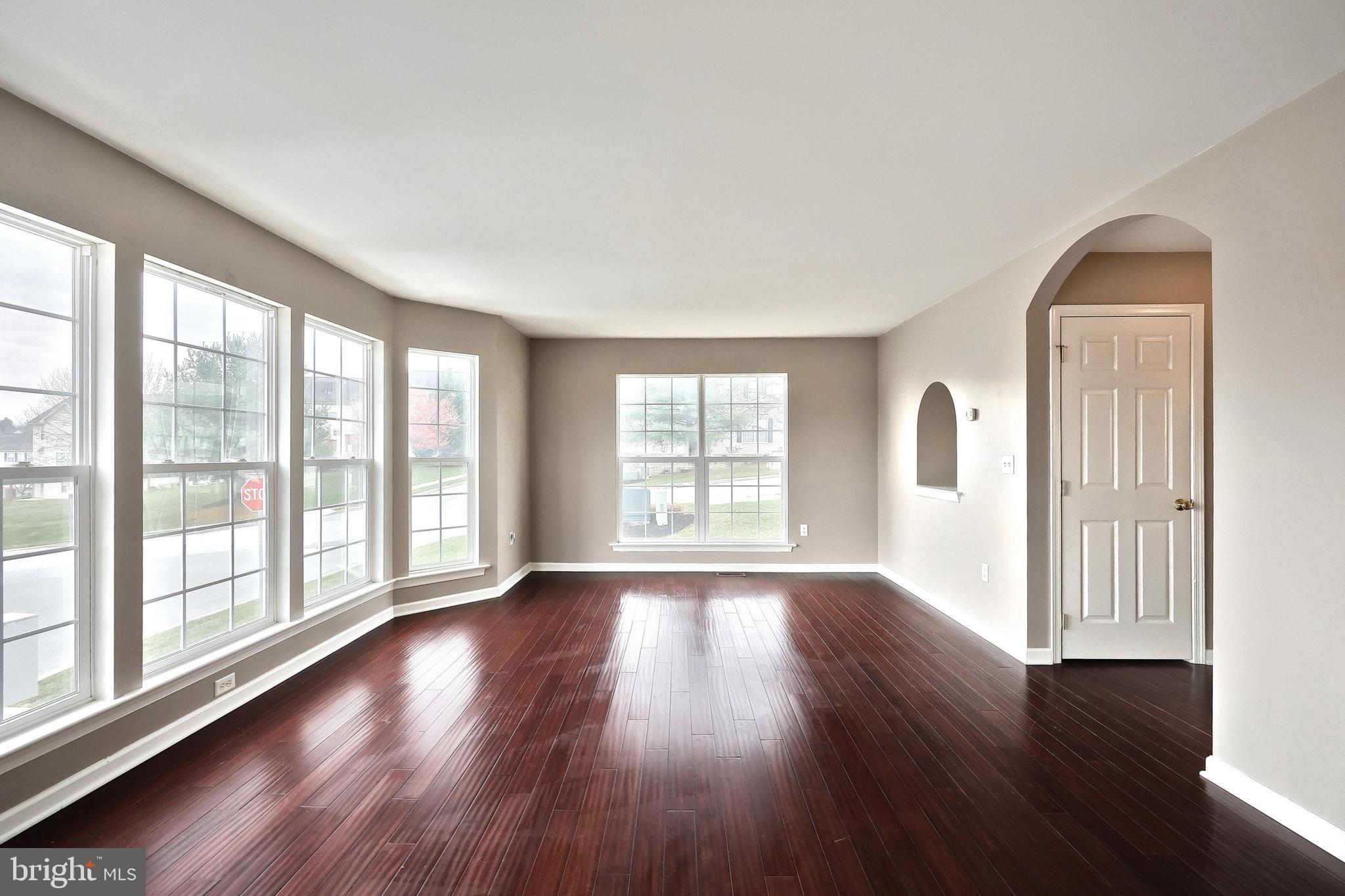 HUNT CLUB - Residential