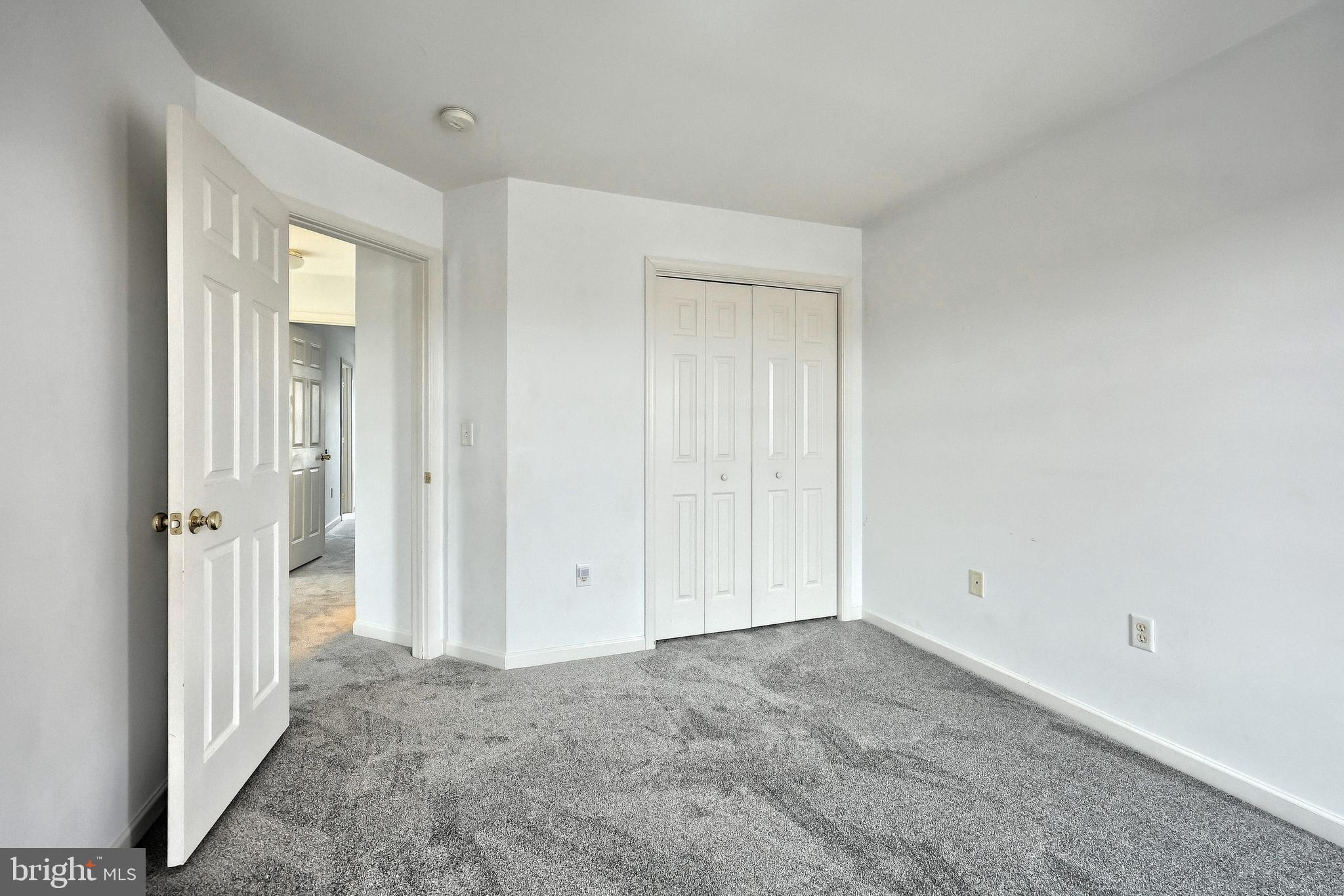 HUNT CLUB - Residential