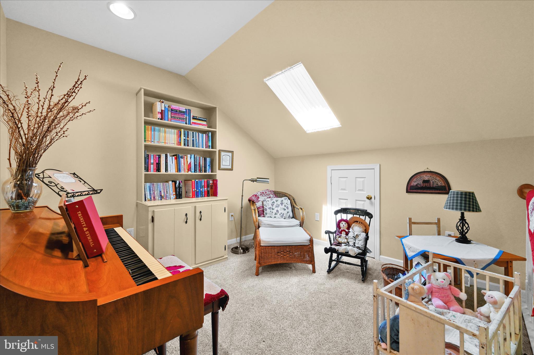 GRANDVIEW MEADOWS - Residential