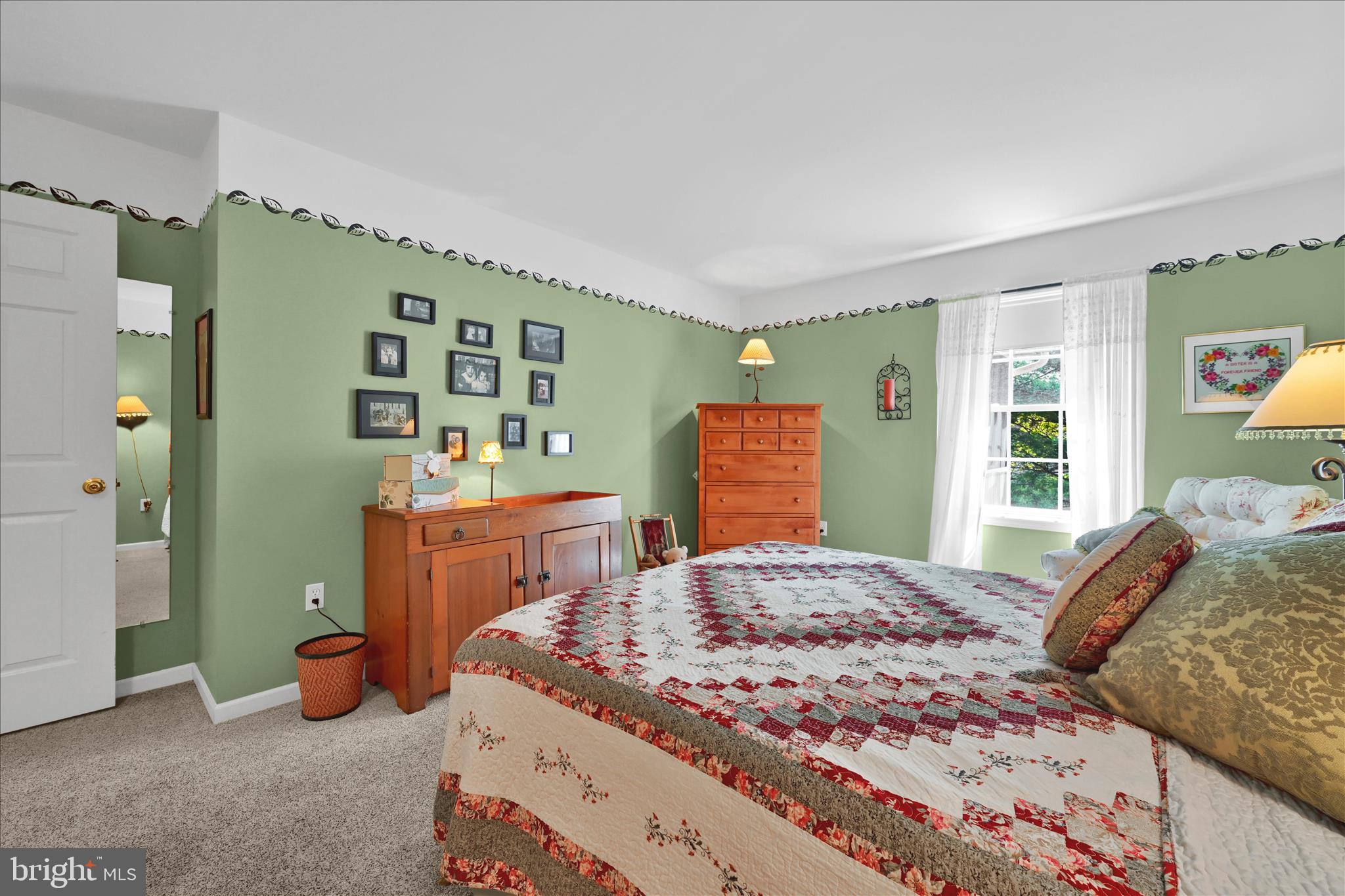 GRANDVIEW MEADOWS - Residential