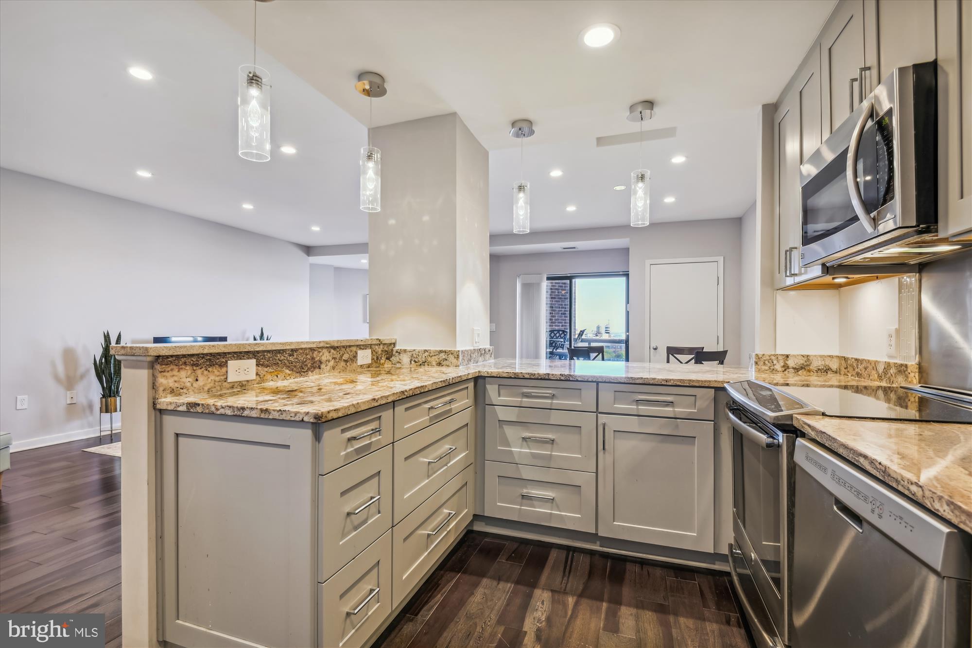 CANTON - Residential