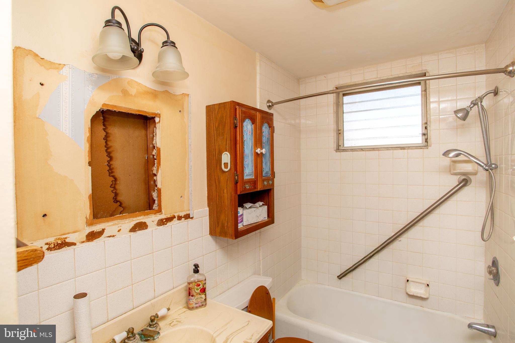 ARDSLEY - Residential