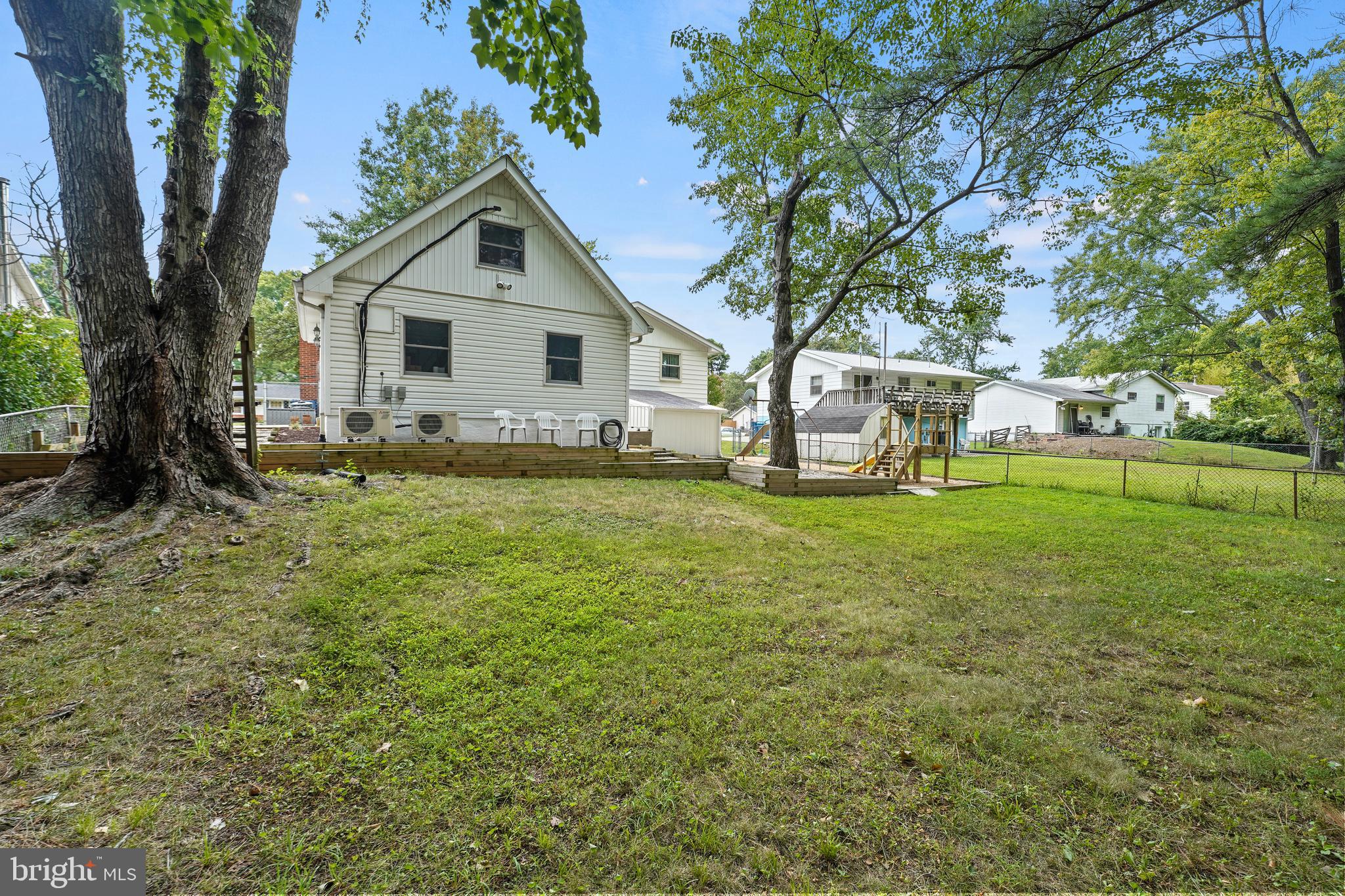 STERLING  PARK - Residential