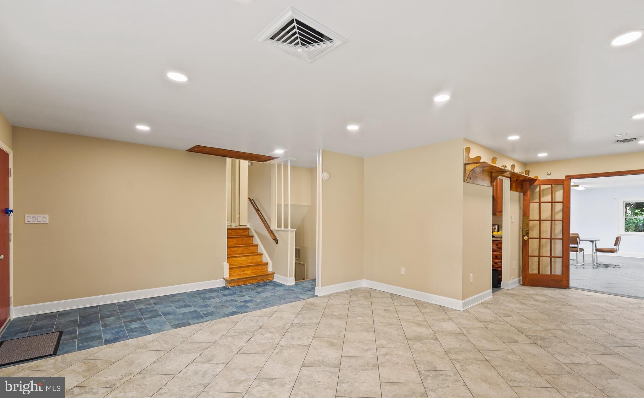 STERLING  PARK - Residential