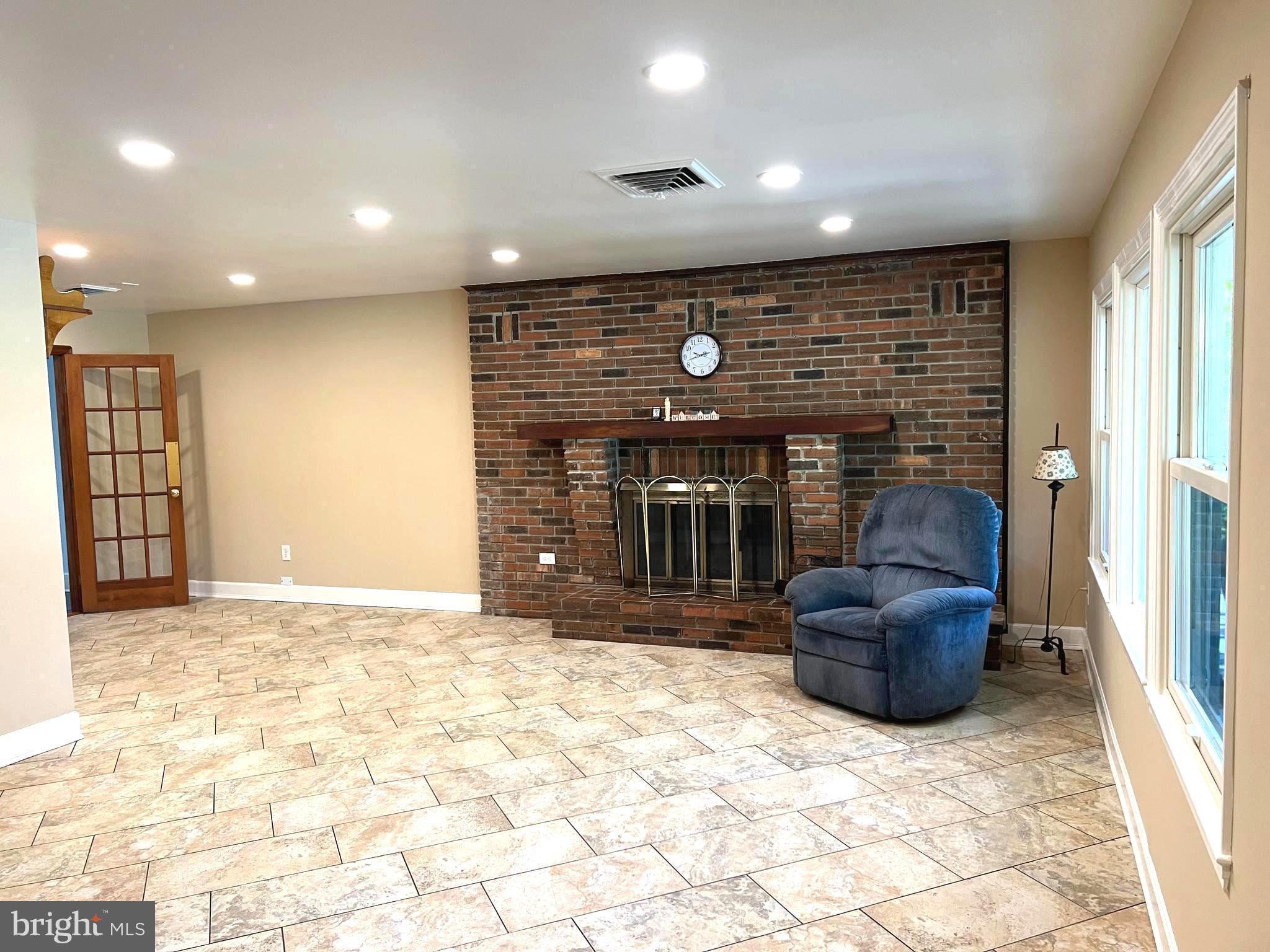 STERLING  PARK - Residential